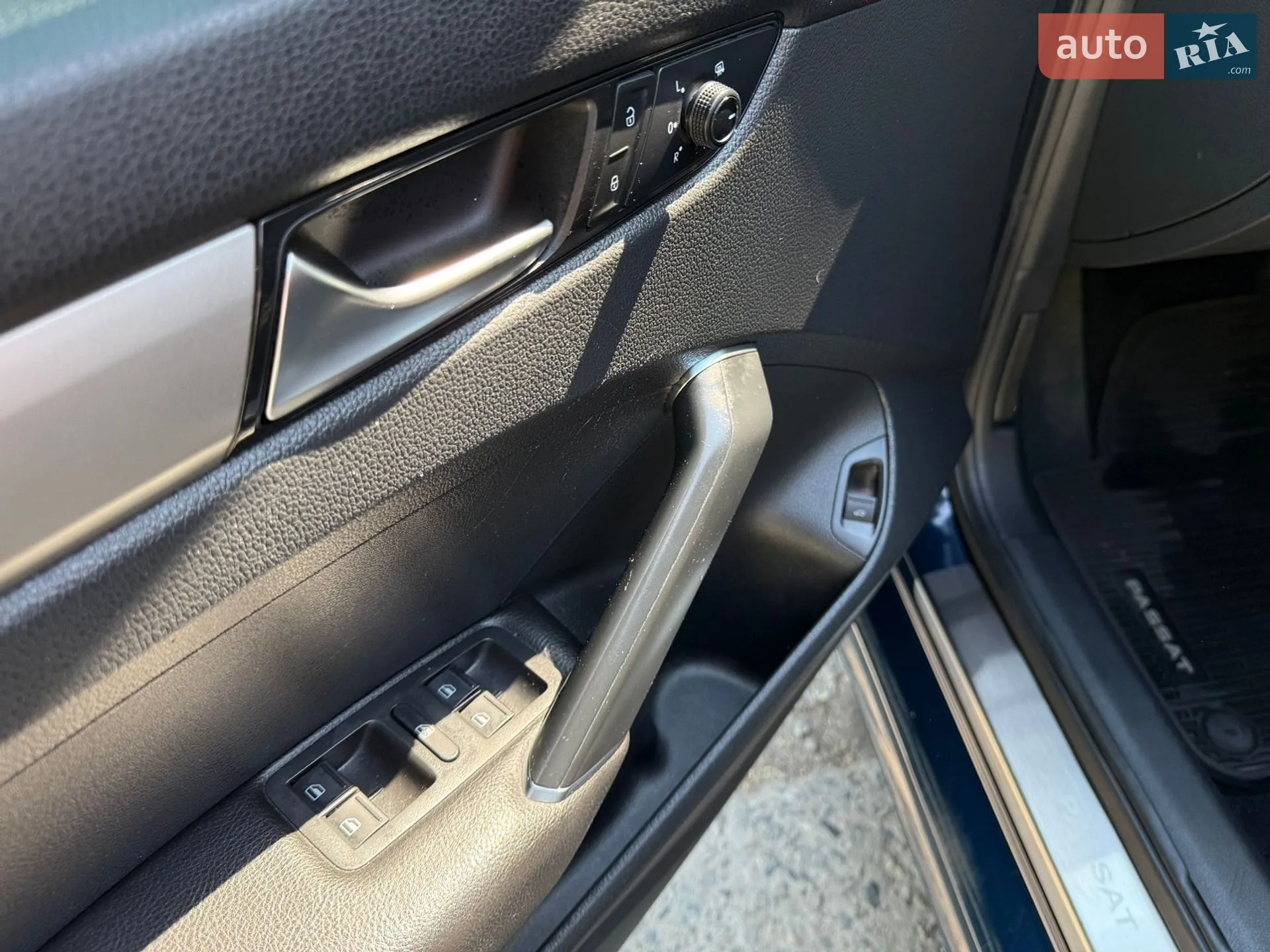 2019 Volkswagen Passat - мініатюра 23