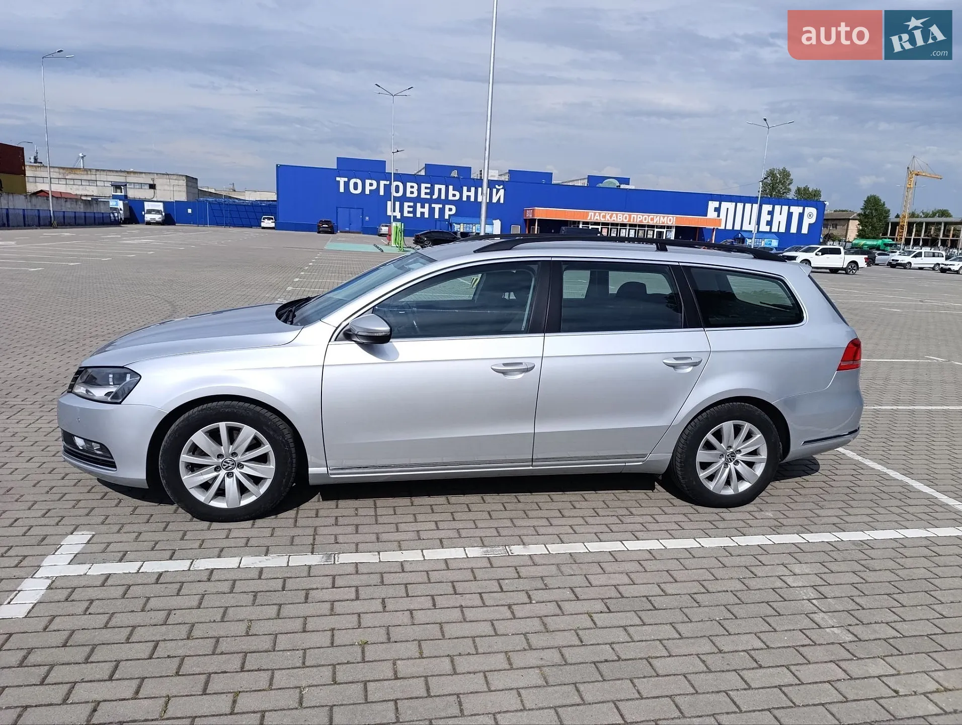 2014 Volkswagen Passat - мініатюра 2