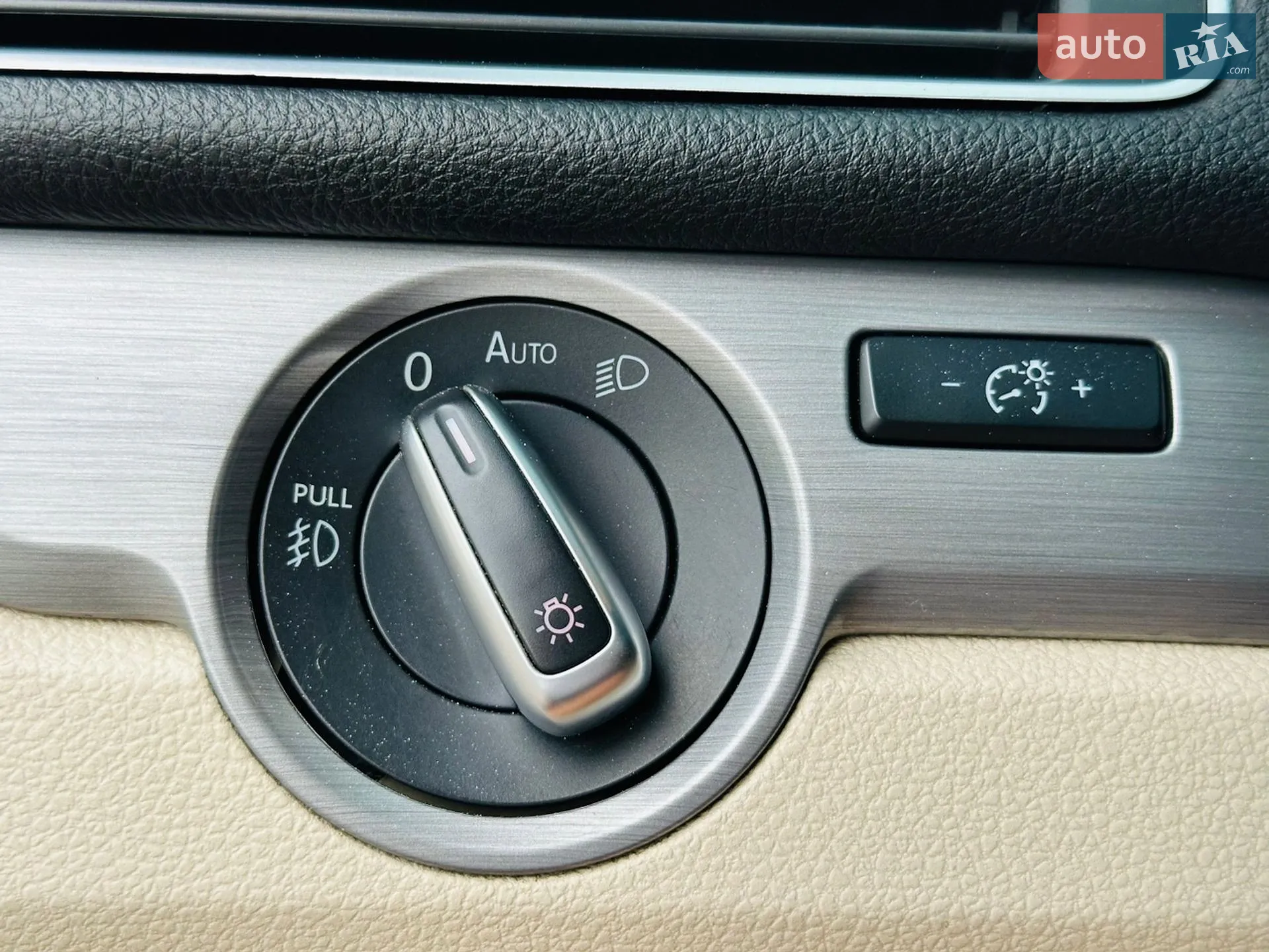 2014 Volkswagen Passat - мініатюра 35
