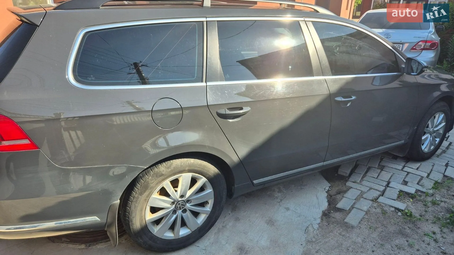 2011 Volkswagen Passat - мініатюра 3