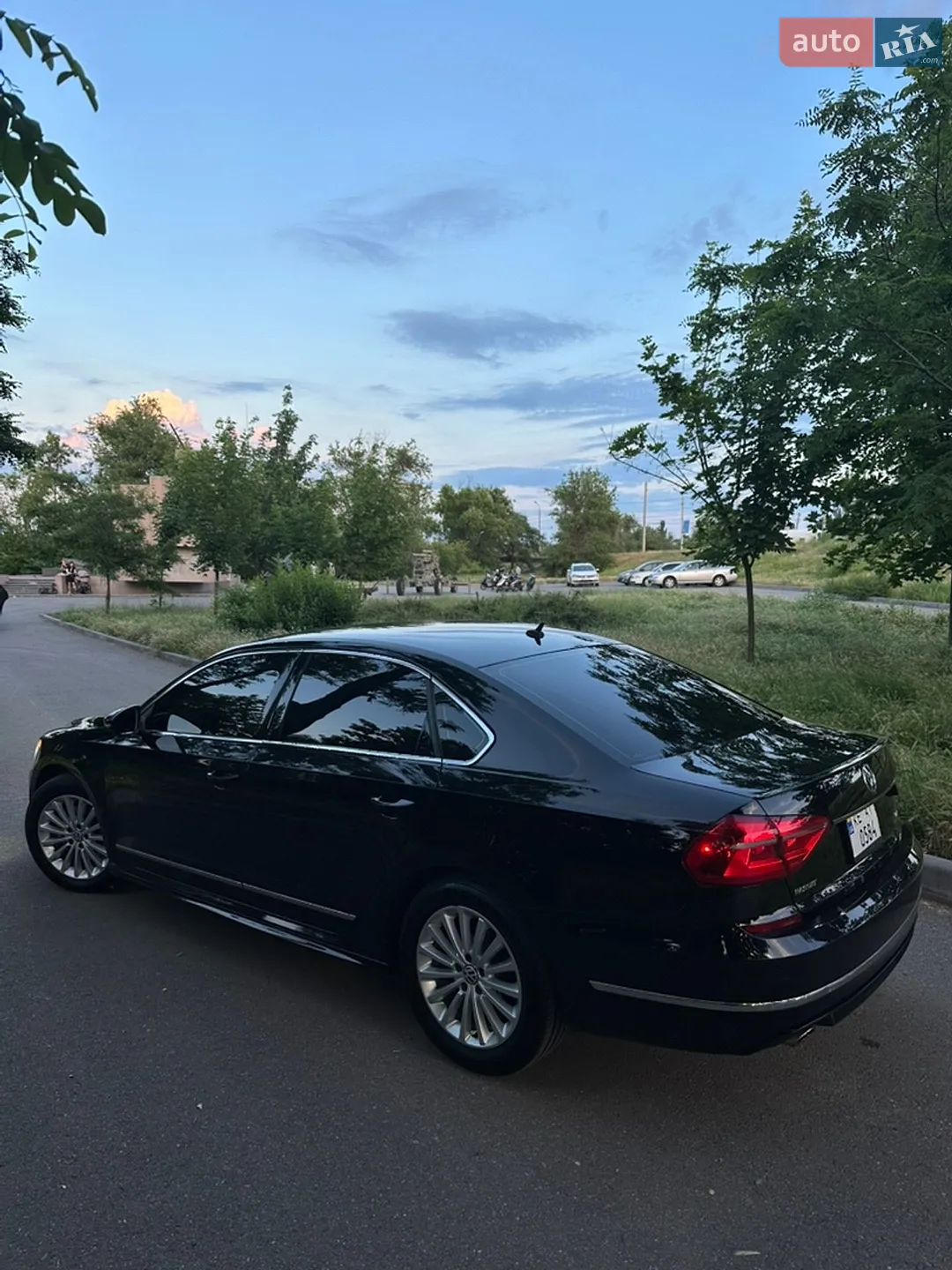 2016 Volkswagen Passat - мініатюра 4