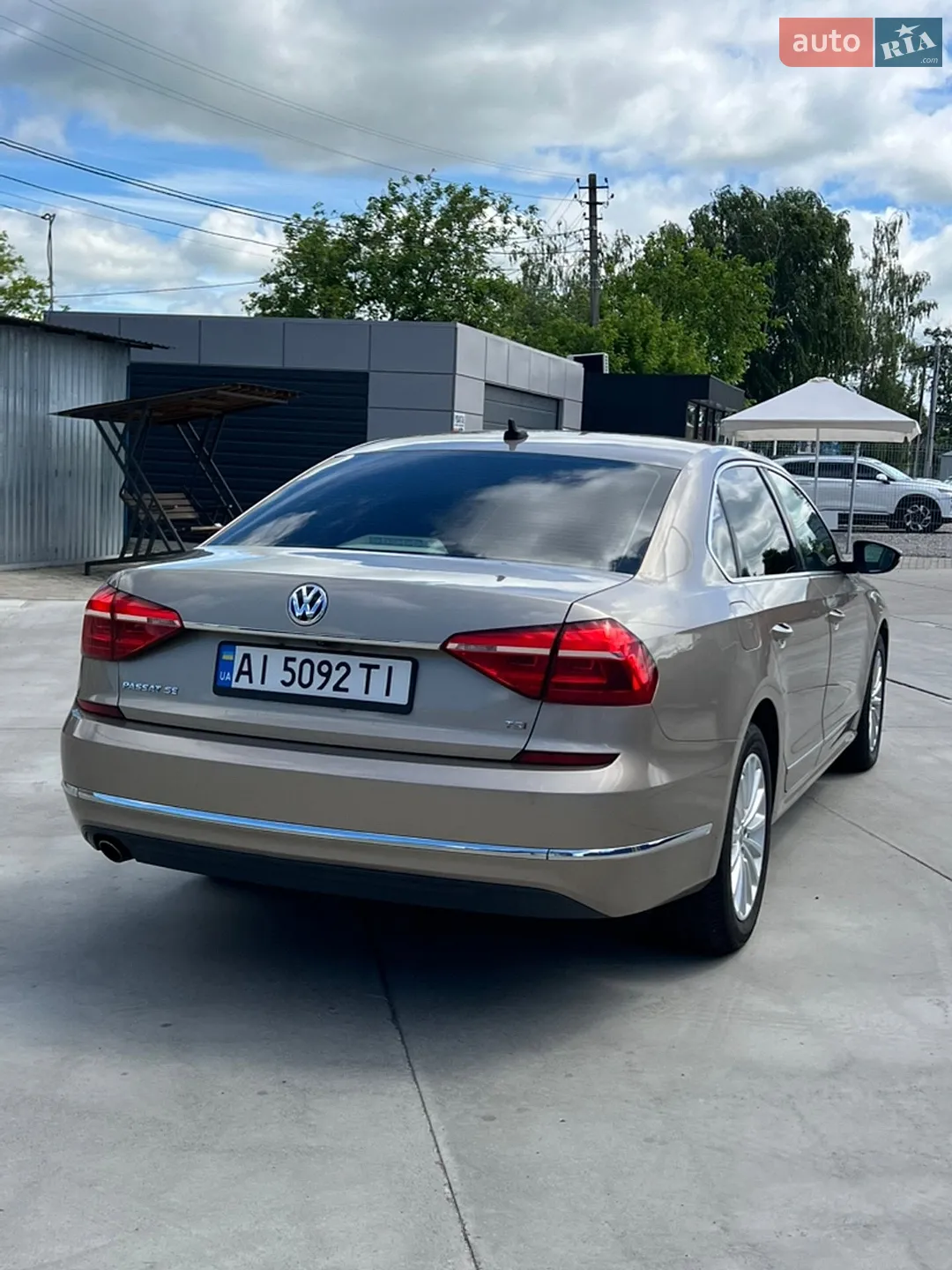 2015 Volkswagen Passat - мініатюра 17
