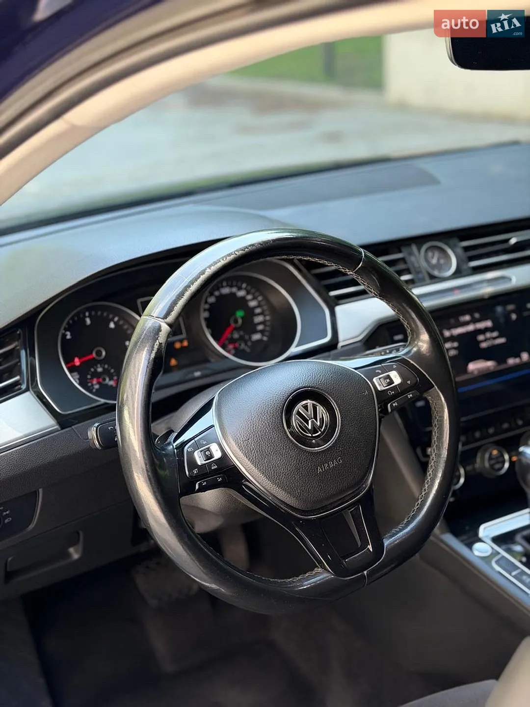 2017 Volkswagen Passat - мініатюра 31