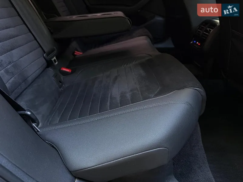 Volkswagen Passat 2017 VIN WVWZZZ3CZJP000448 фото оголошення 34 з 80