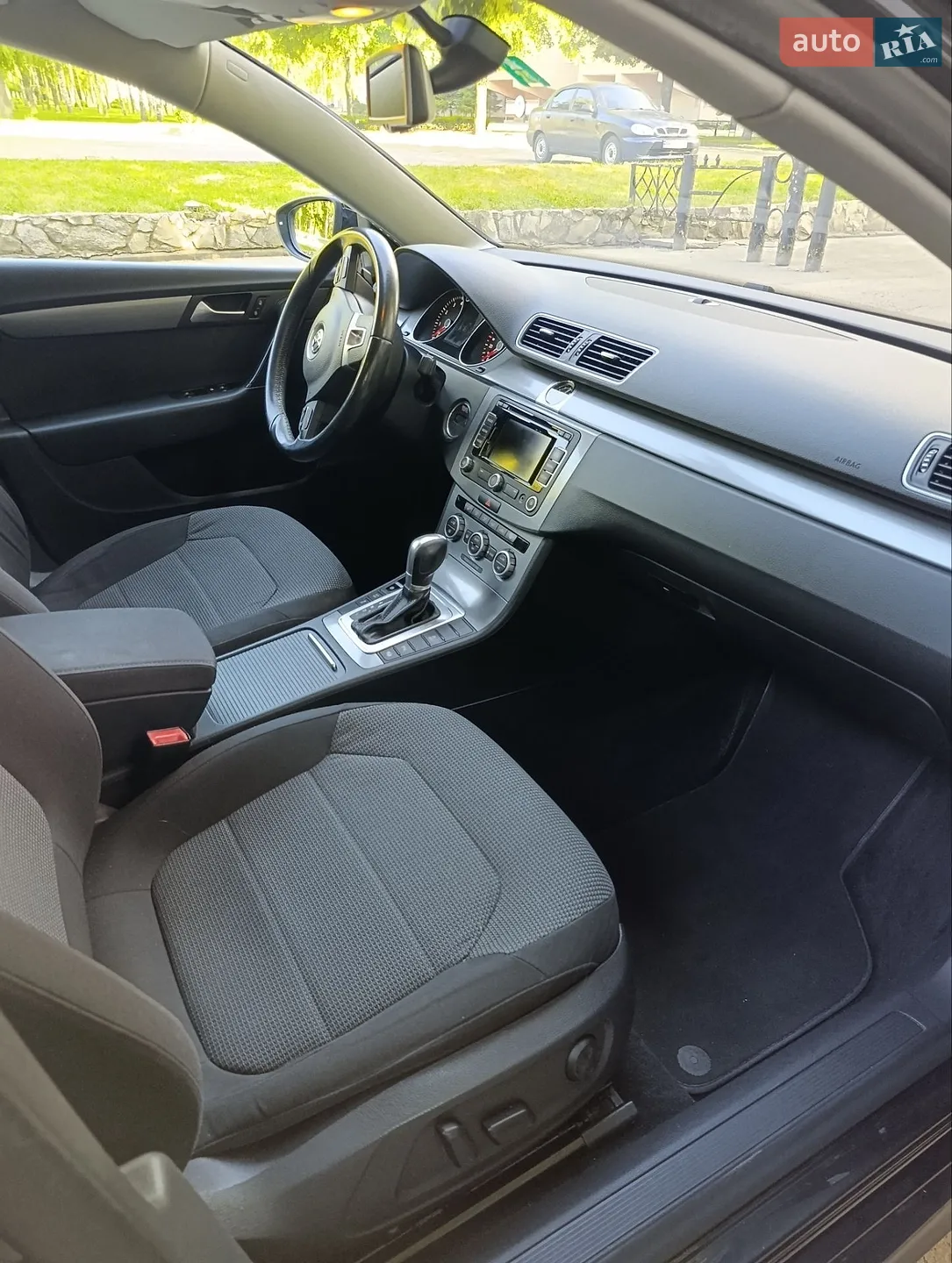 2014 Volkswagen Passat - мініатюра 21