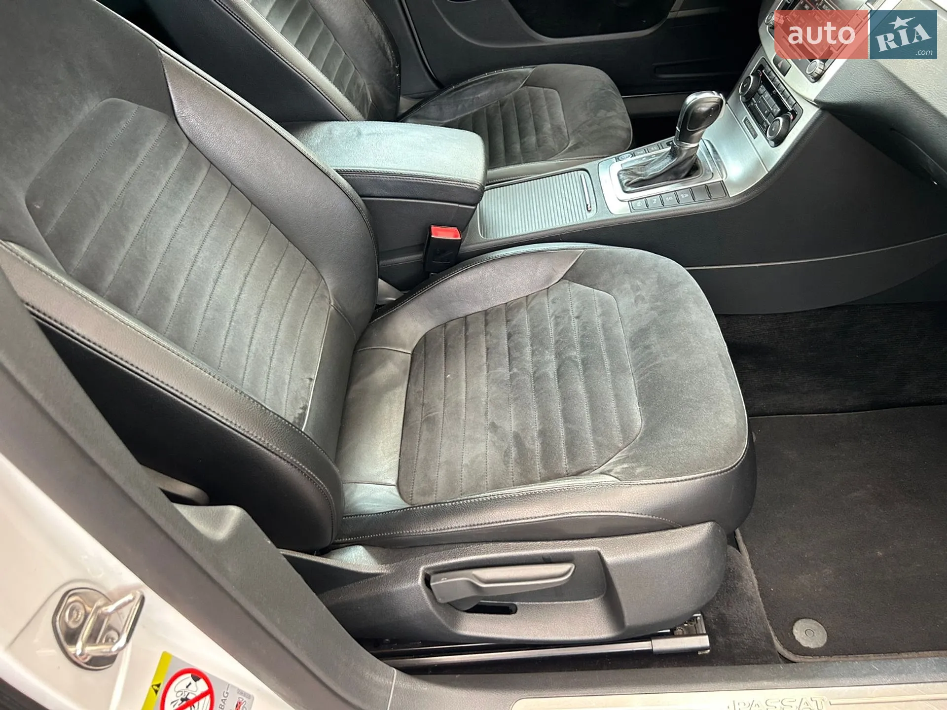 2011 Volkswagen Passat - мініатюра 69