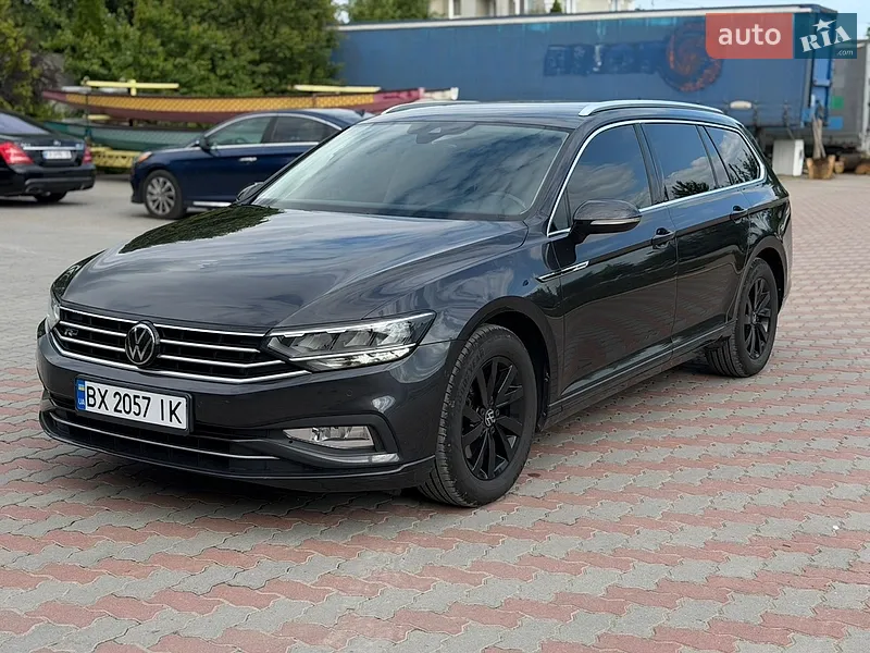 Volkswagen Passat 2021 VIN WVWZZZ3CZME125428 фото оголошення 24 з 98