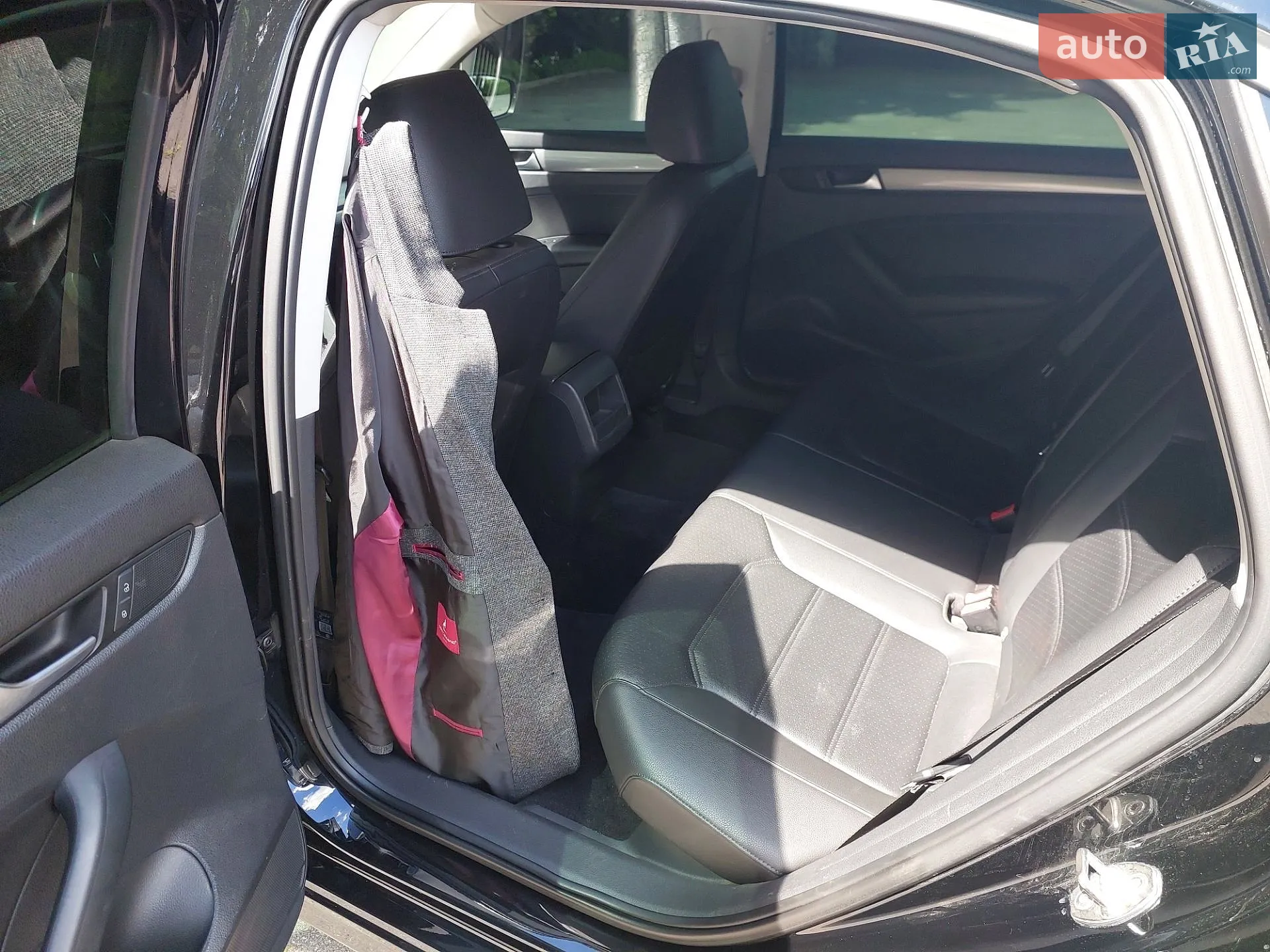 2015 Volkswagen Passat - мініатюра 14