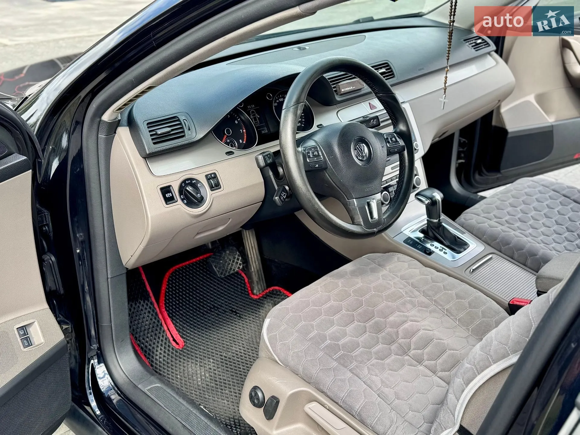 2010 Volkswagen Passat - мініатюра 13