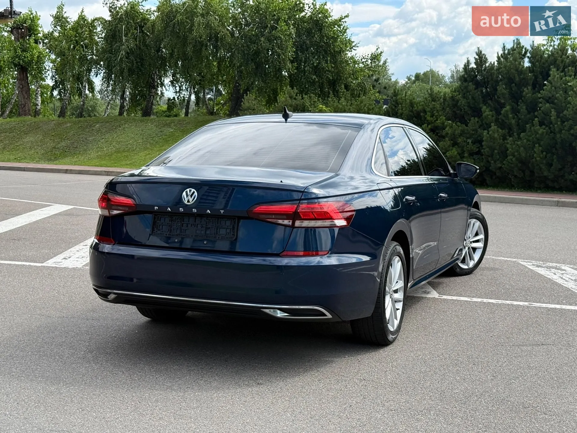 2020 Volkswagen Passat - мініатюра 9
