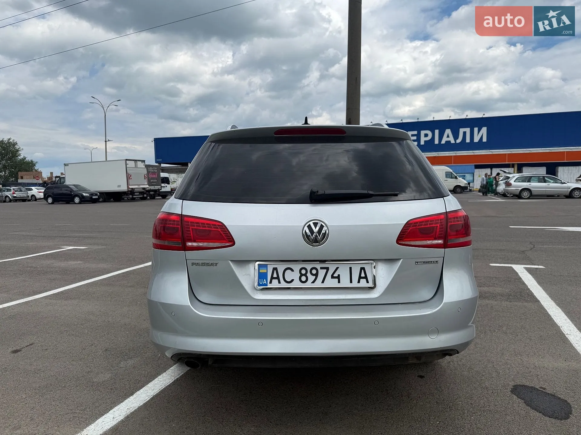 2013 Volkswagen Passat - мініатюра 2
