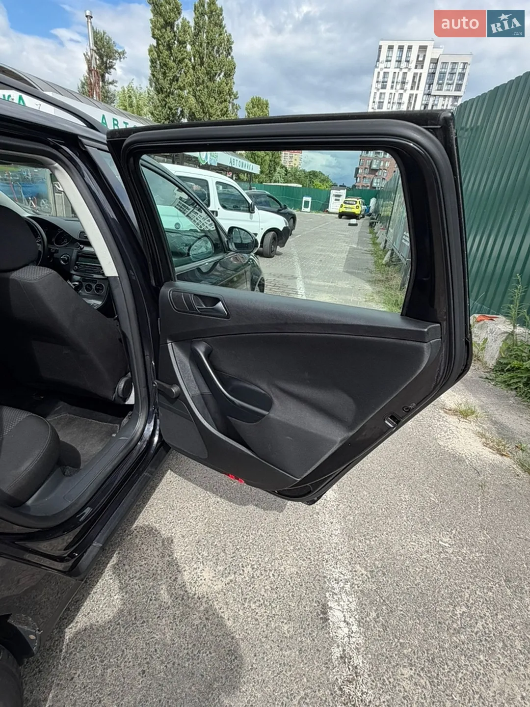 Volkswagen Passat 2009 VIN WVWZZZ3CZAE008190 фото оголошення 10 з 27