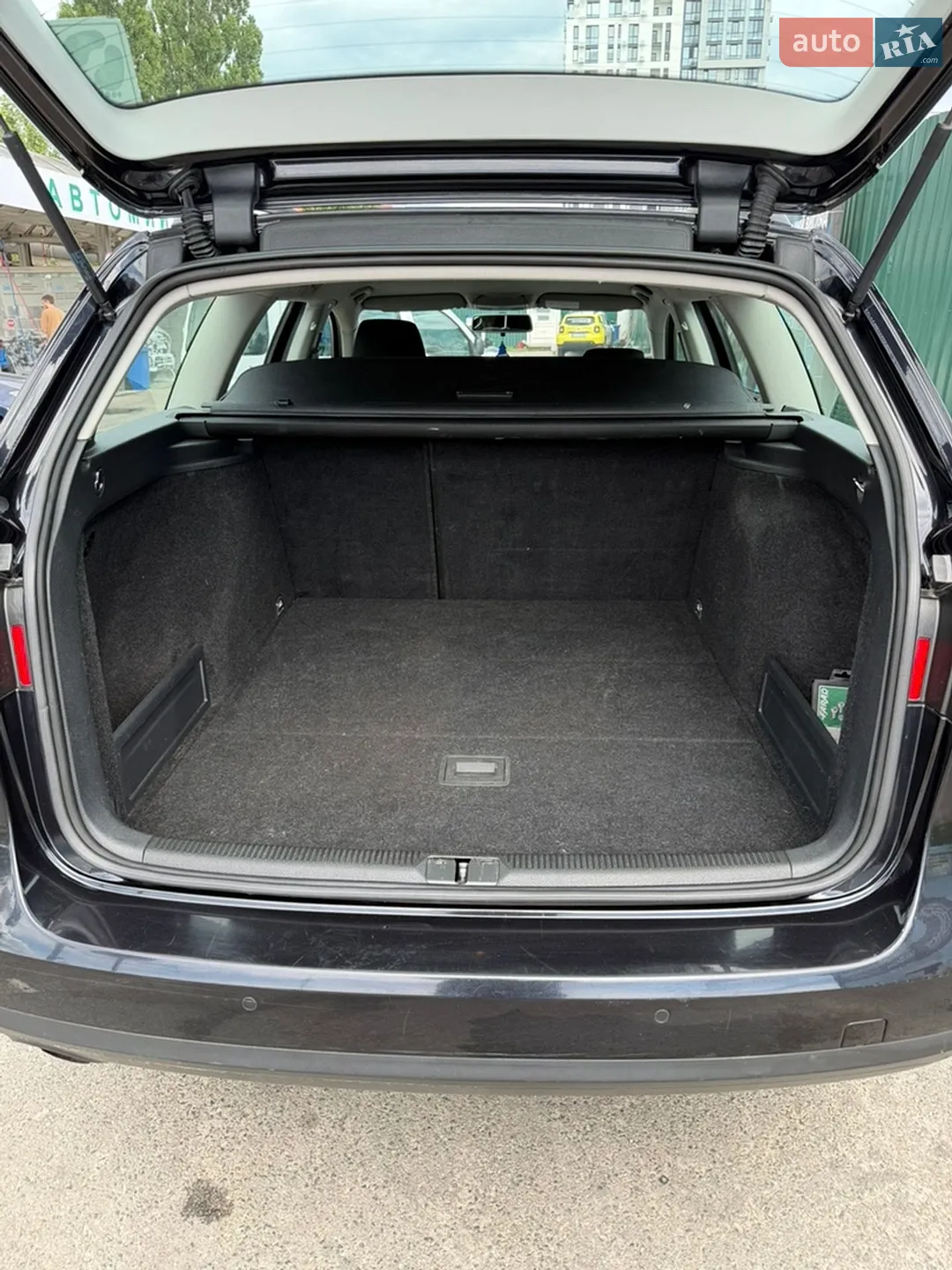 Volkswagen Passat 2009 VIN WVWZZZ3CZAE008190 фото оголошення 15 з 27