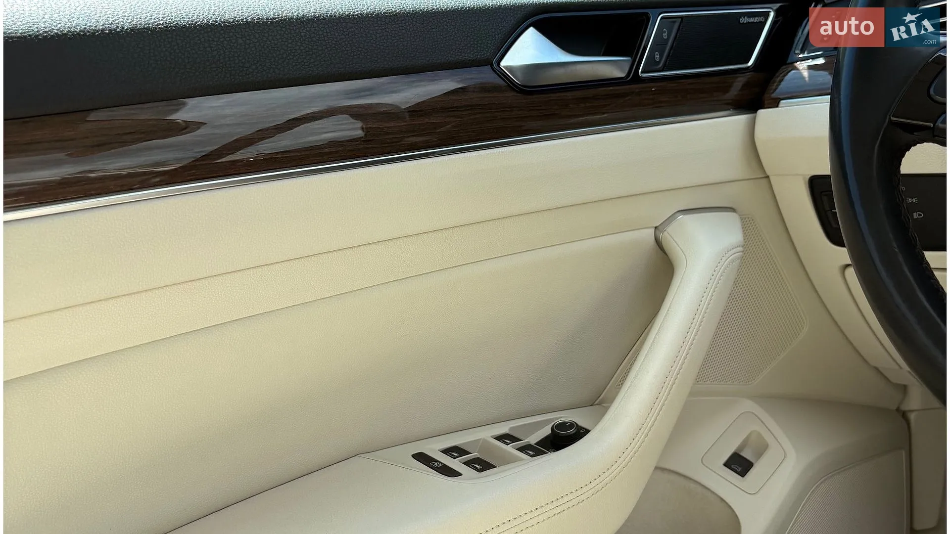 2015 Volkswagen Passat - мініатюра 38