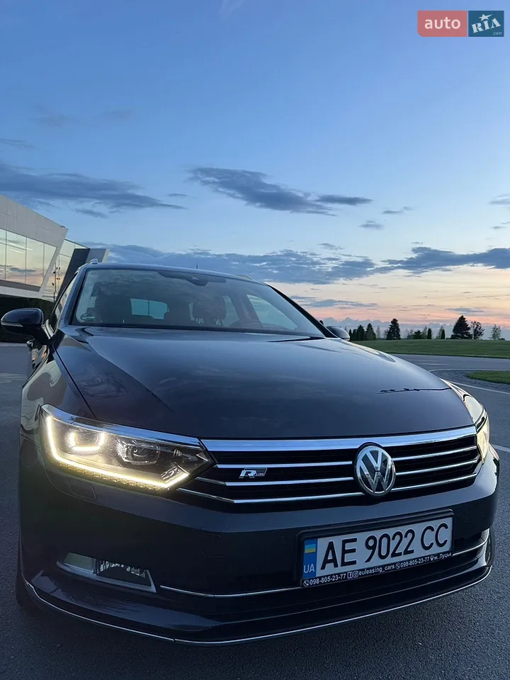 2017 Volkswagen Passat - мініатюра 42