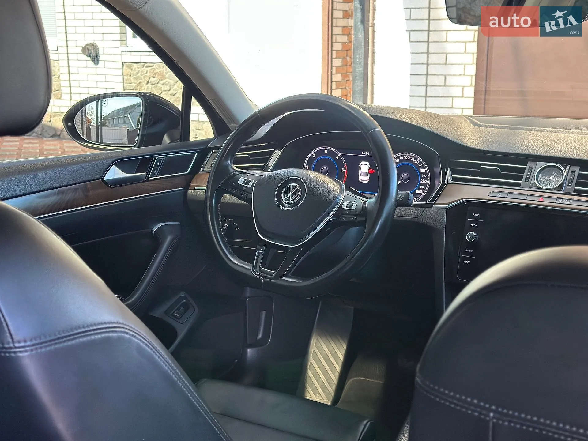 2018 Volkswagen Passat - мініатюра 8