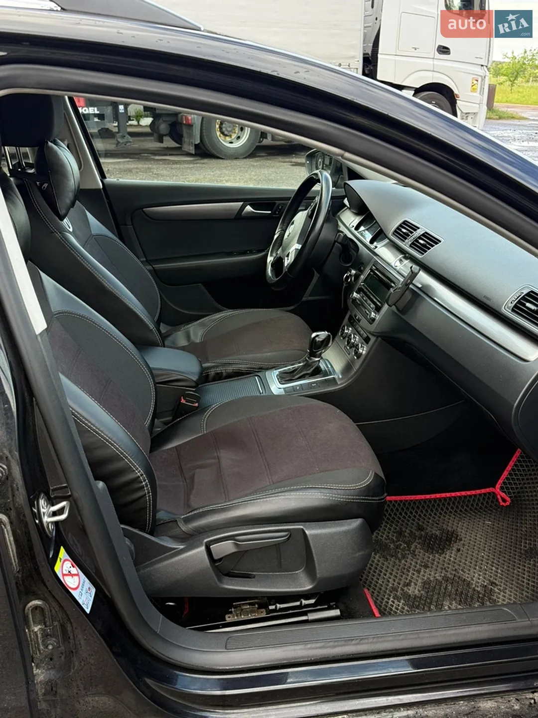 2011 Volkswagen Passat - мініатюра 7