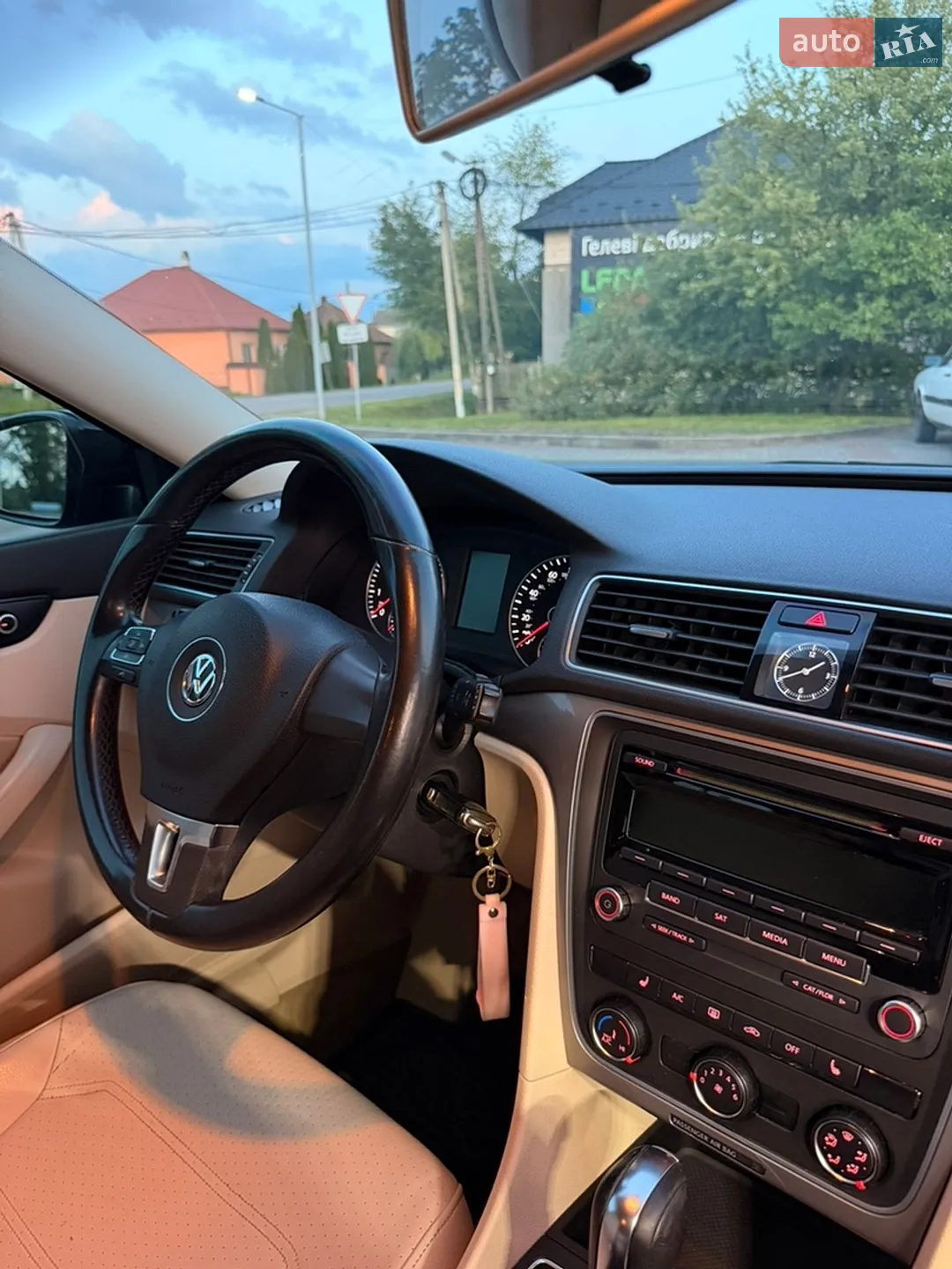 2014 Volkswagen Passat - мініатюра 4