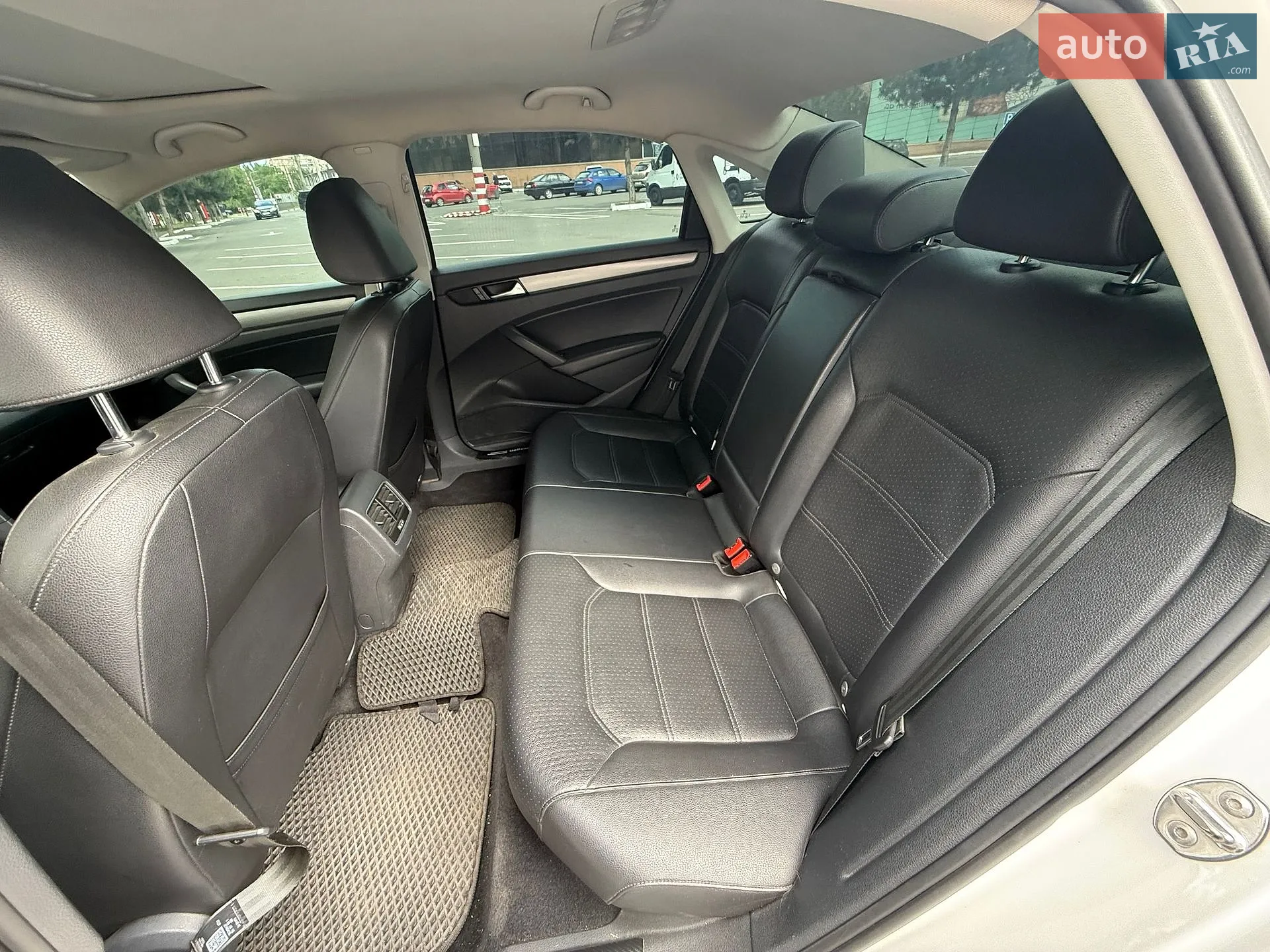 2014 Volkswagen Passat - мініатюра 21