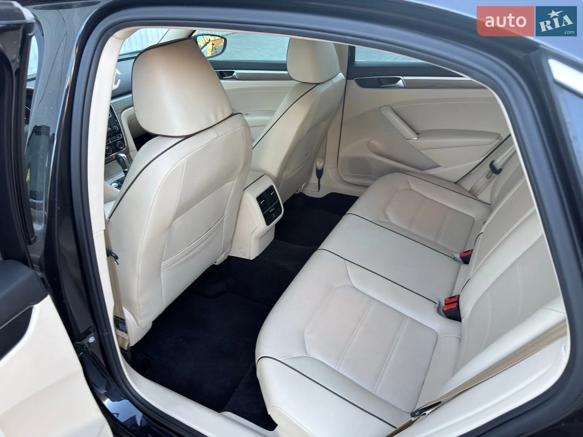 2018 Volkswagen Passat - мініатюра 12