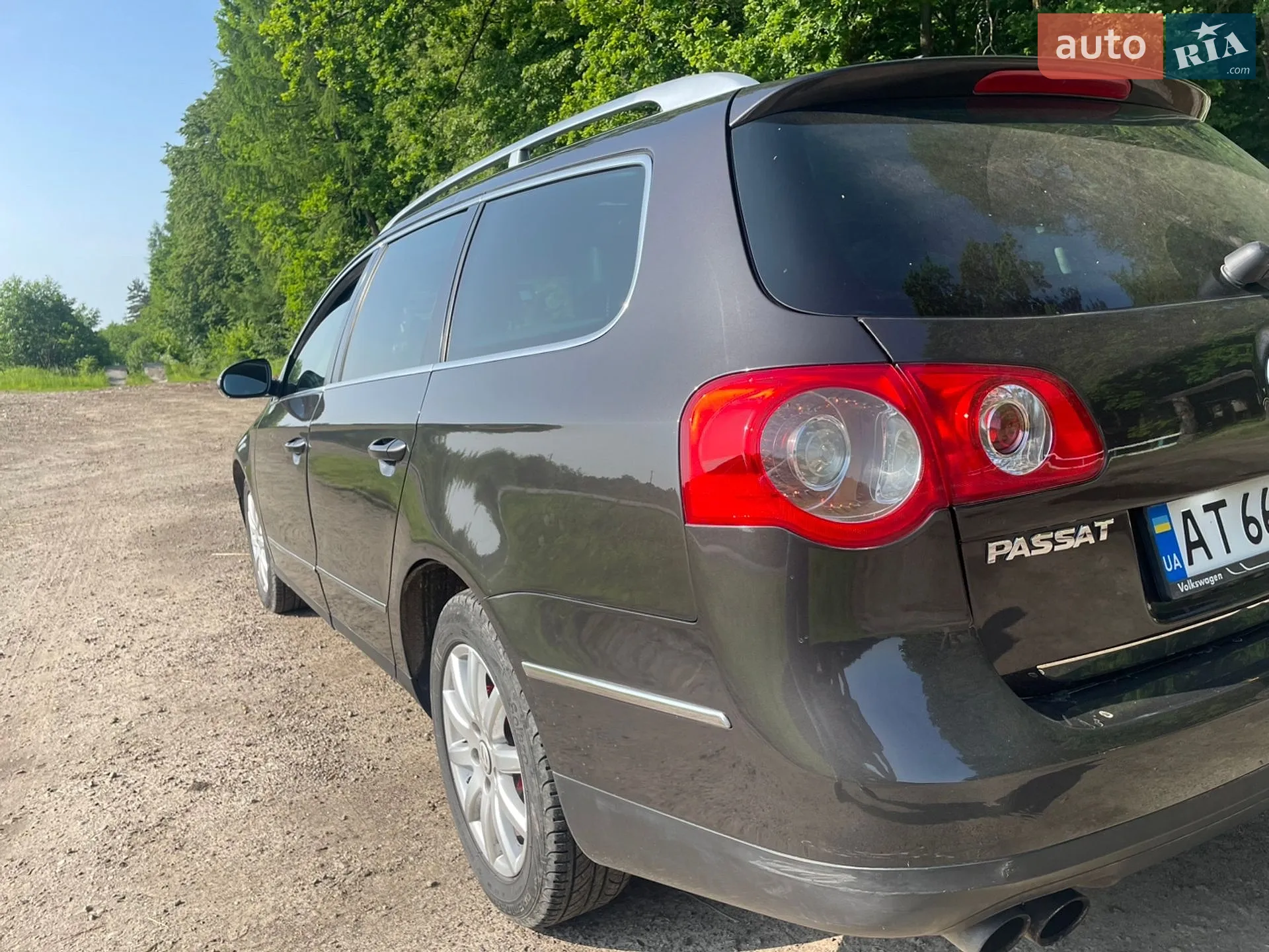 2010 Volkswagen Passat - мініатюра 4