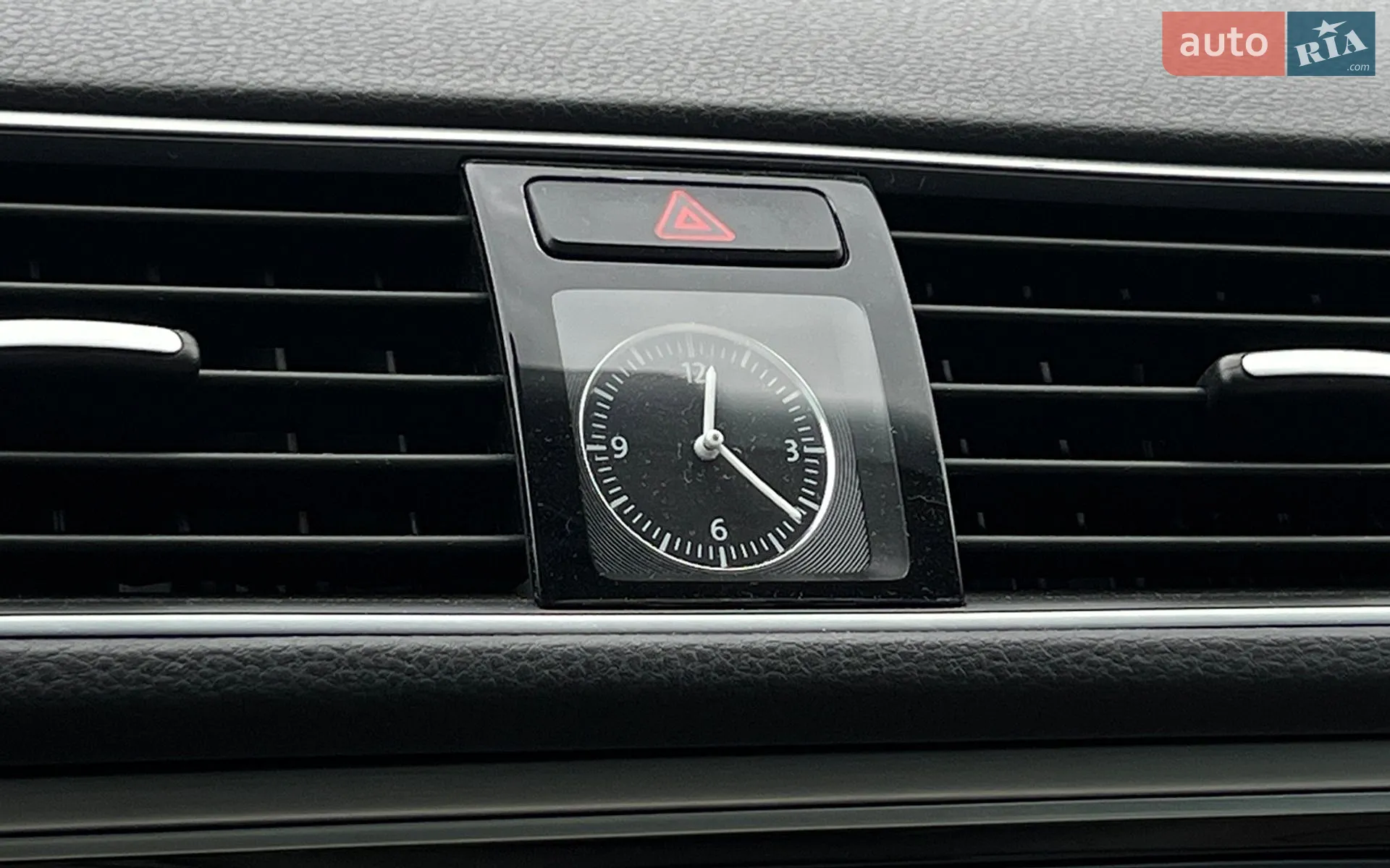 2012 Volkswagen Passat - мініатюра 15