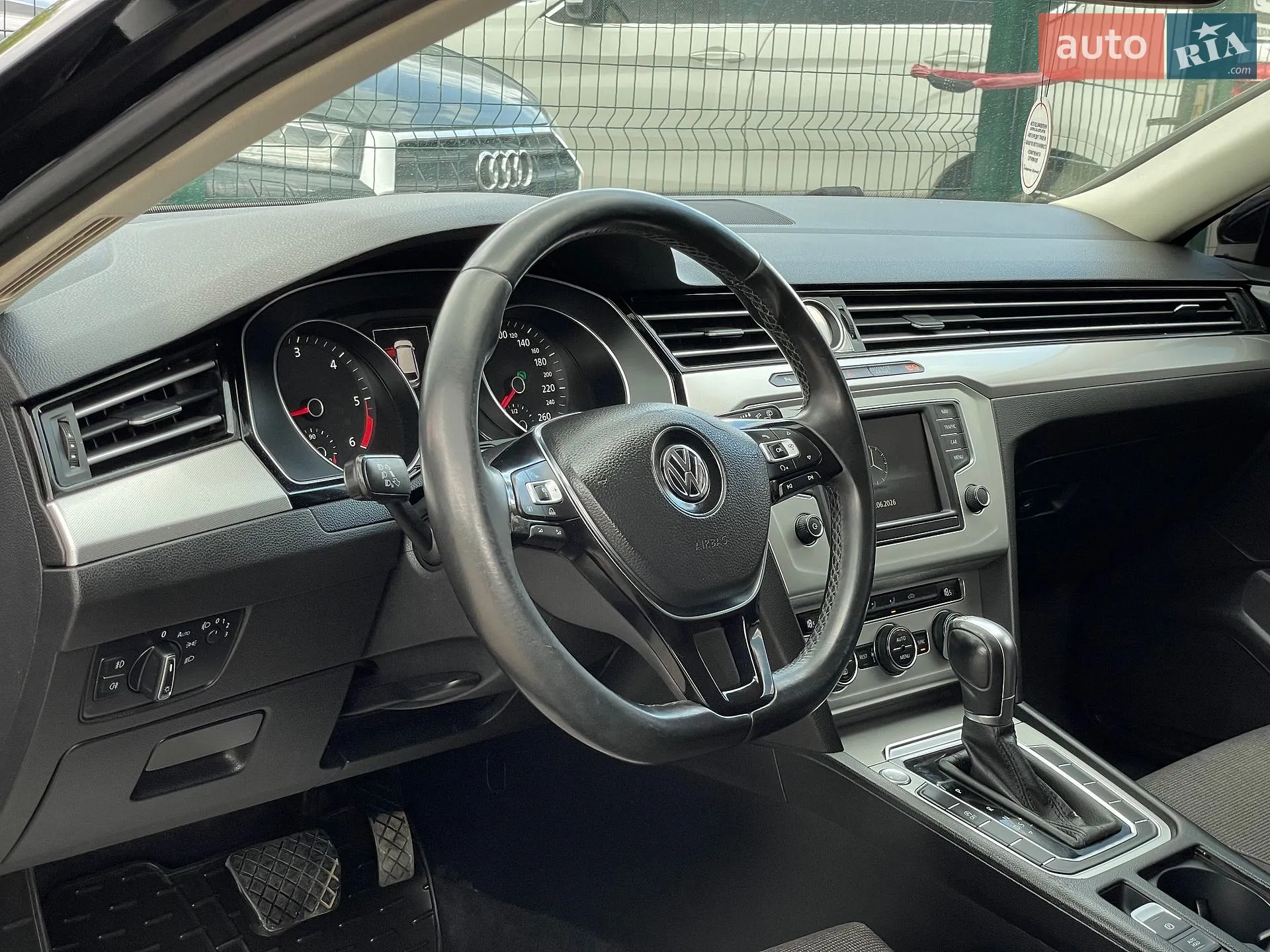 2015 Volkswagen Passat - мініатюра 24
