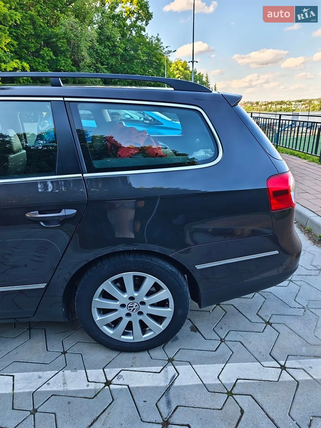 2010 Volkswagen Passat - мініатюра 19