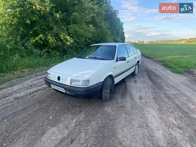Volkswagen Passat 1992 VIN WVWZZZ31ZNE056924 фото оголошення 21 з 51