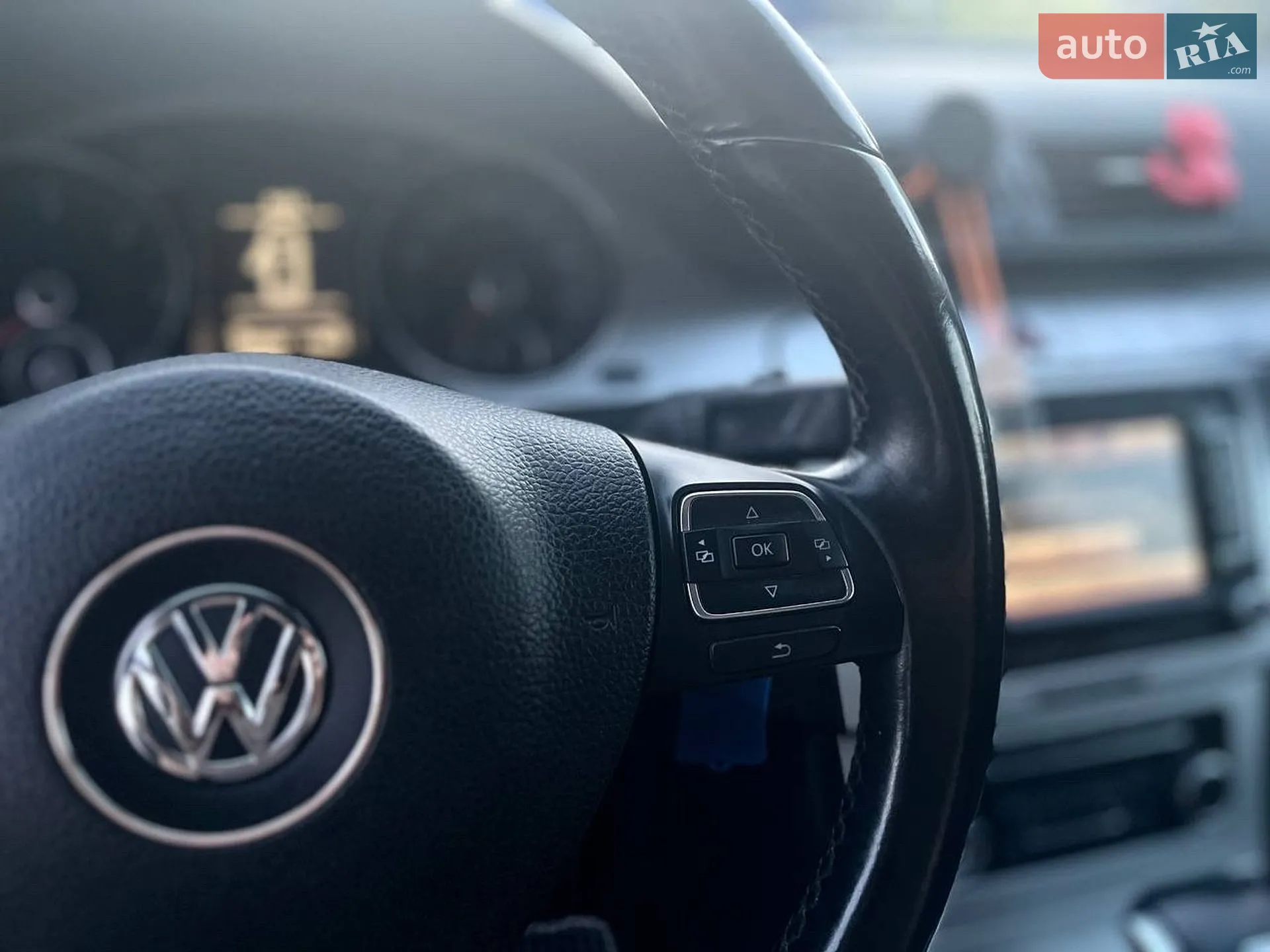 2010 Volkswagen Passat - мініатюра 31