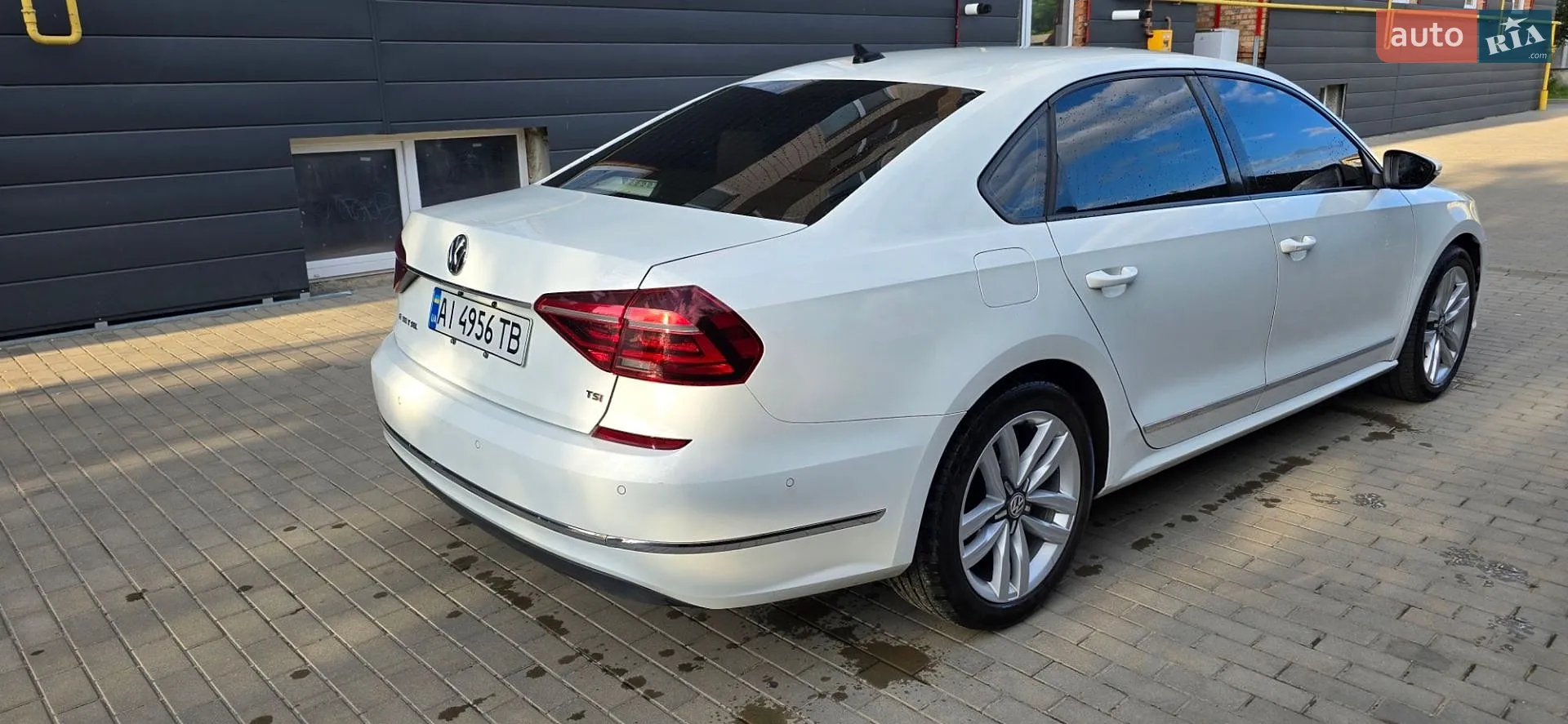 2017 Volkswagen Passat - мініатюра 4