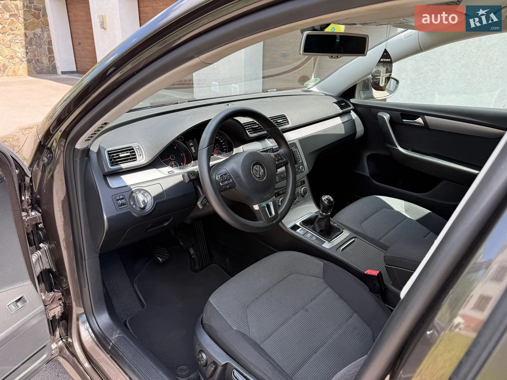 2014 Volkswagen Passat - мініатюра 23