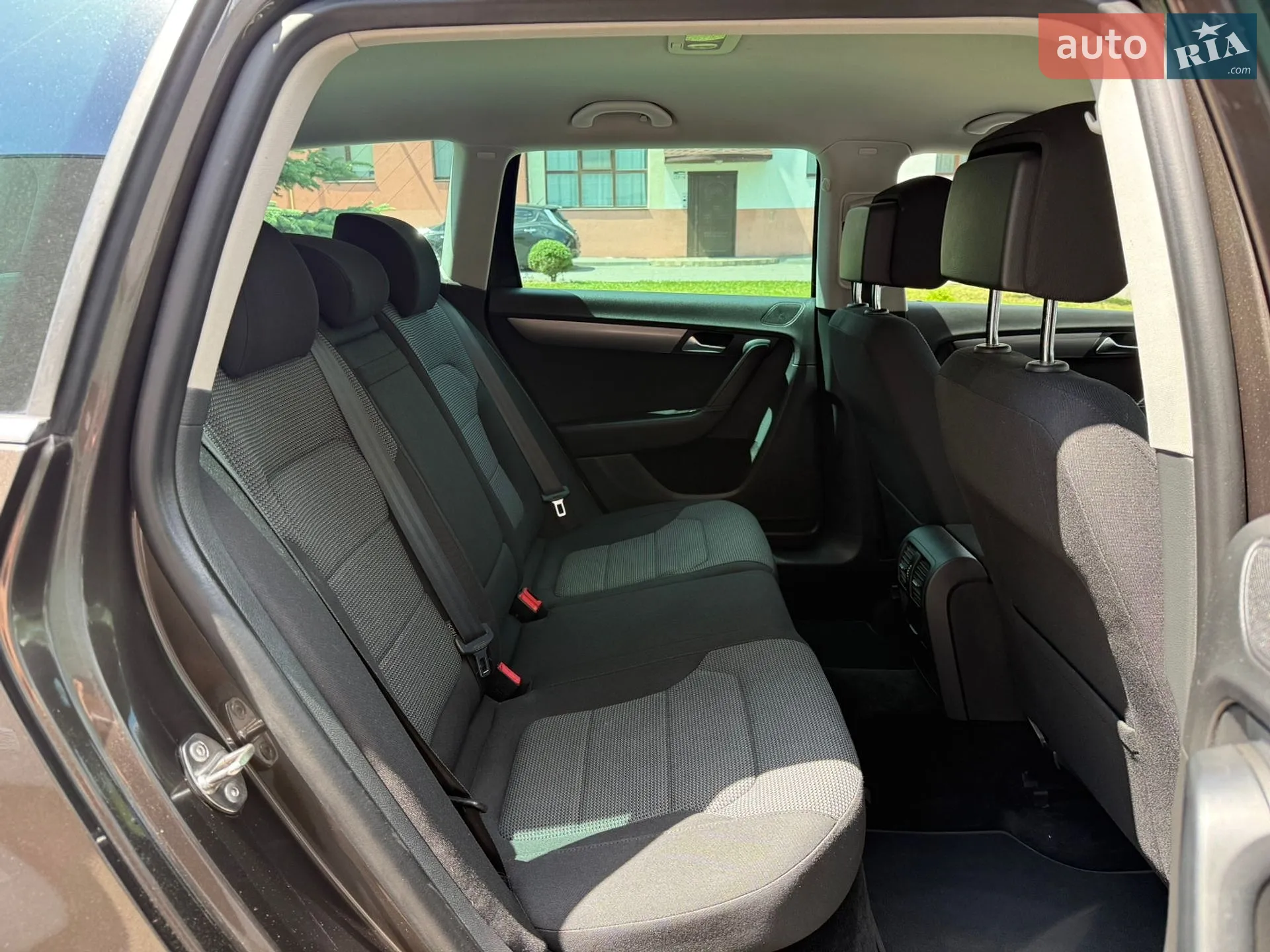 2014 Volkswagen Passat - мініатюра 31