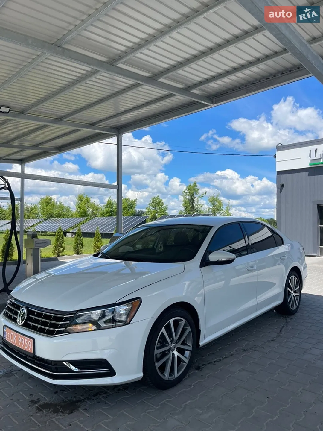 2018 Volkswagen Passat - фото 1