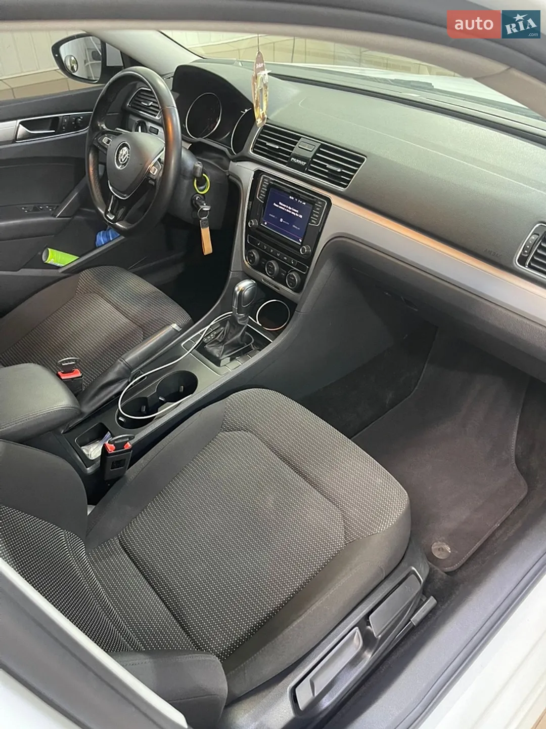 2018 Volkswagen Passat - мініатюра 19
