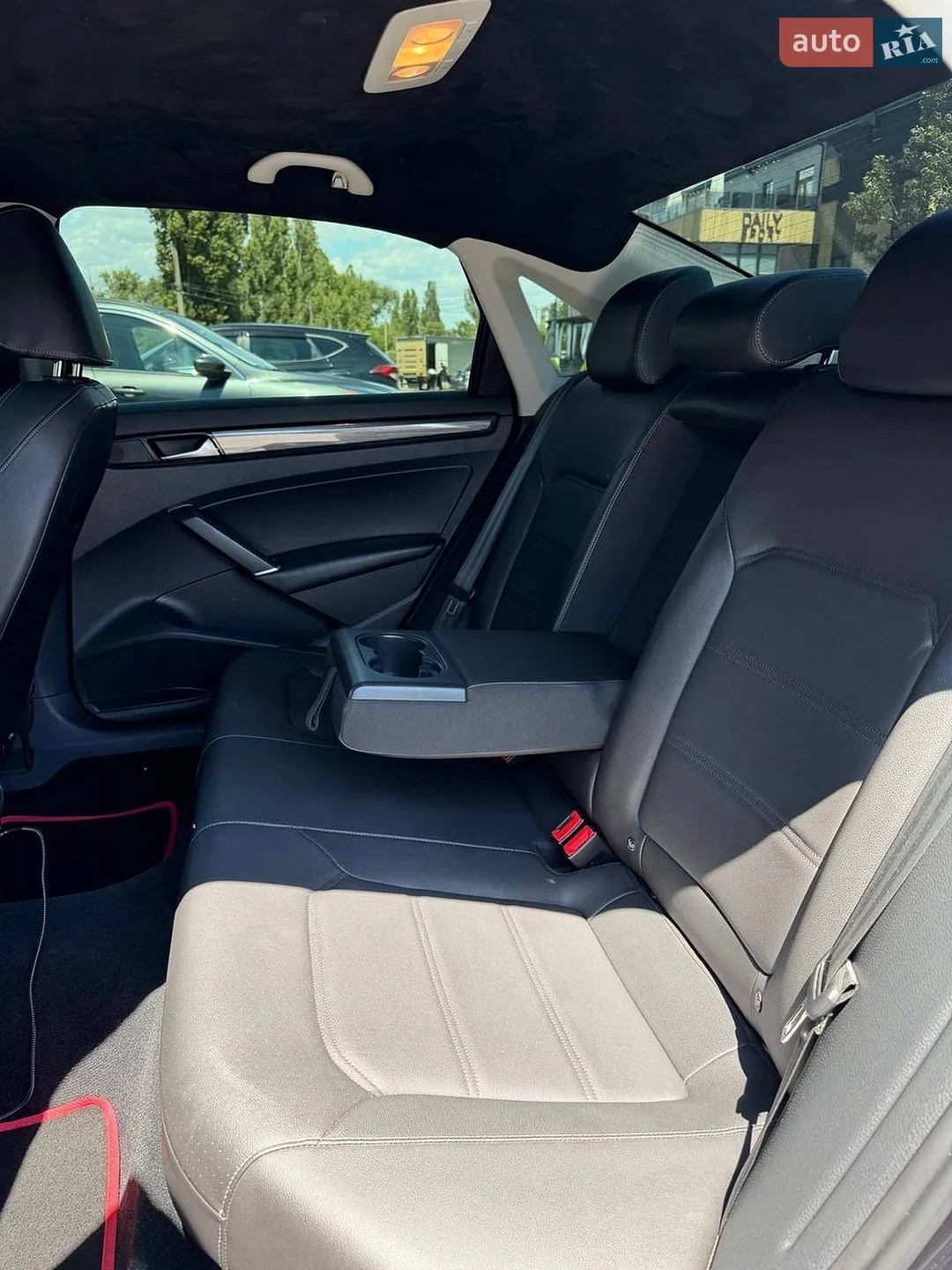 2021 Volkswagen Passat - мініатюра 11