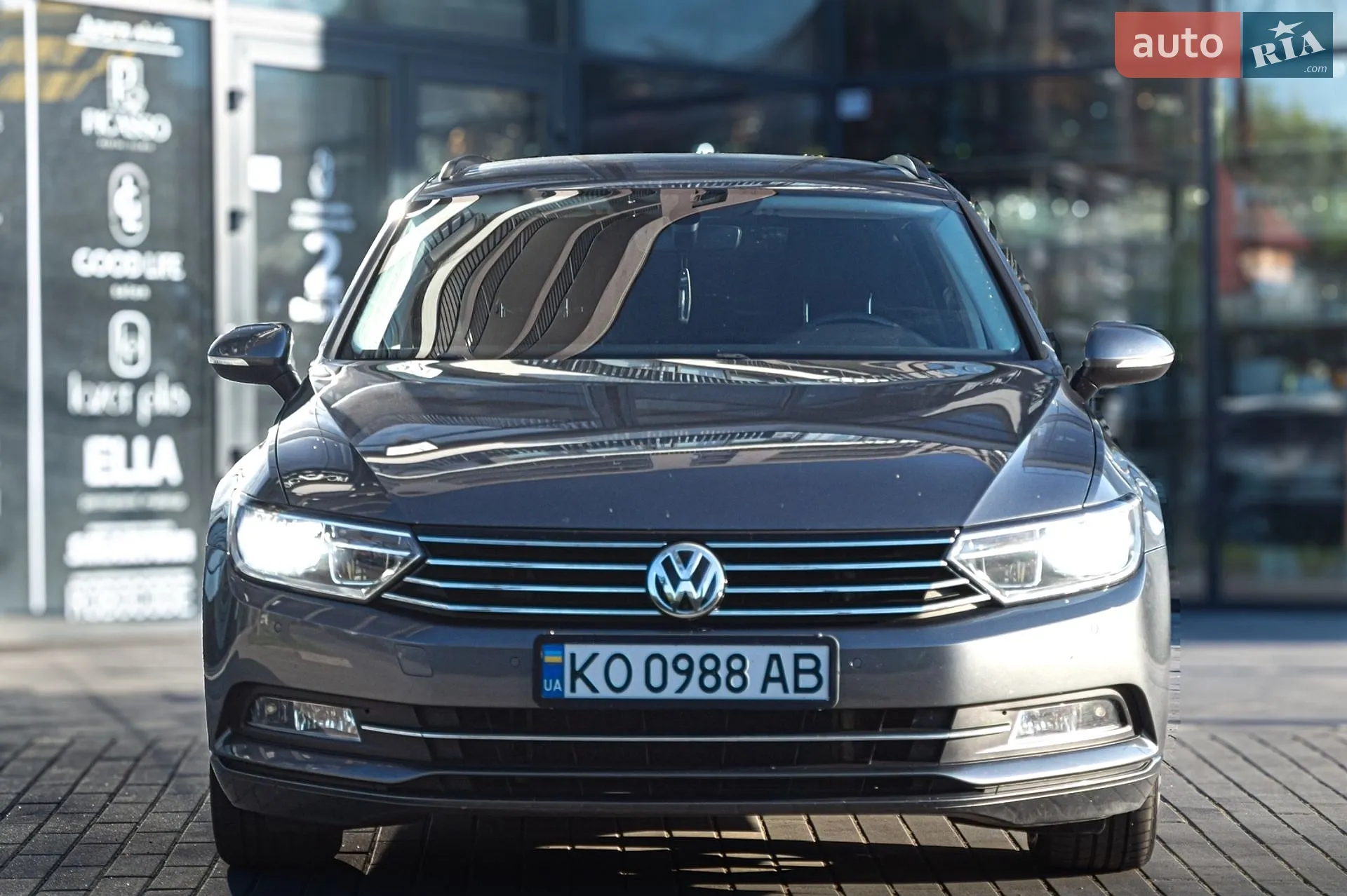 2016 Volkswagen Passat - мініатюра 2