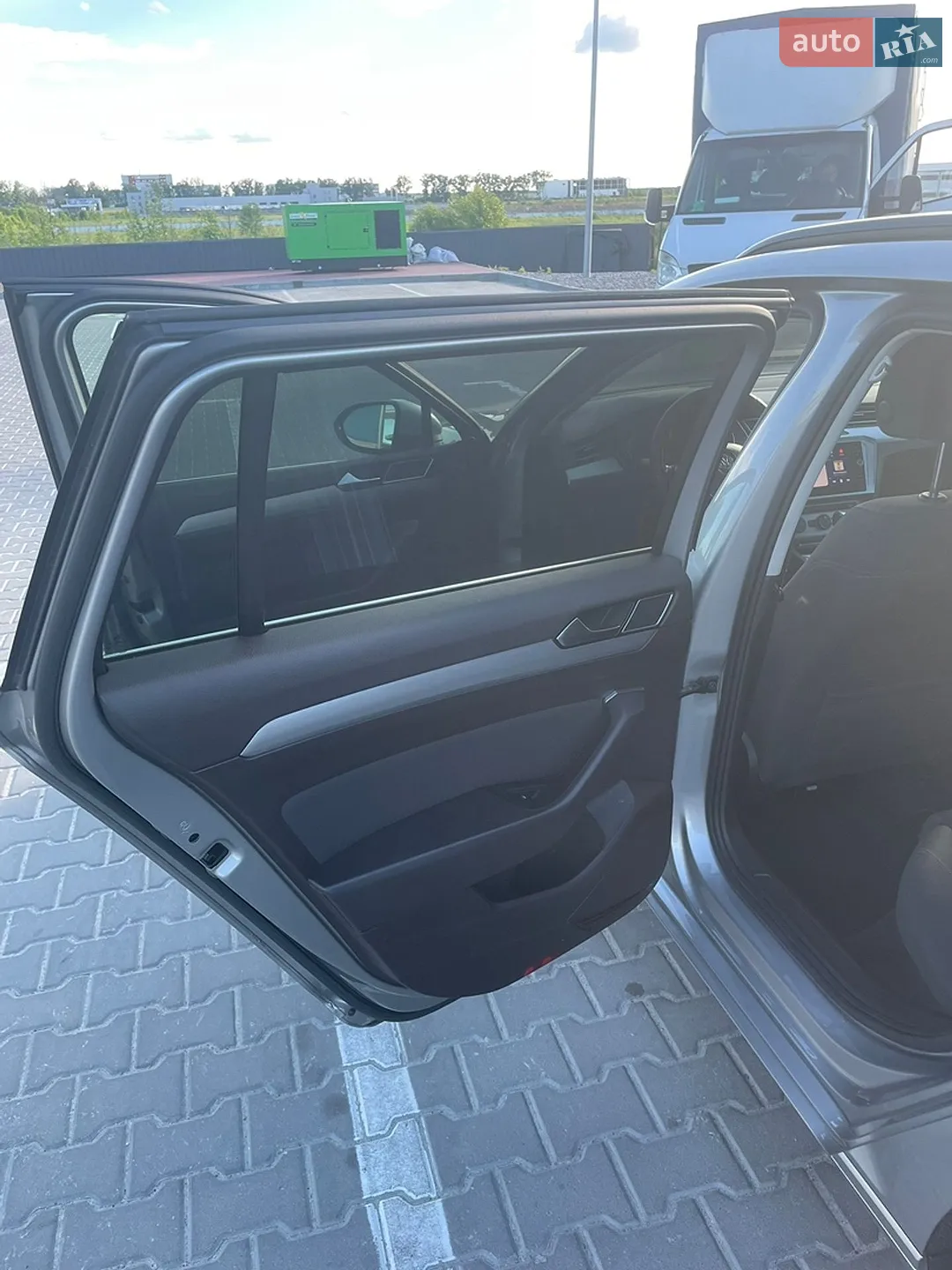 2016 Volkswagen Passat - мініатюра 16