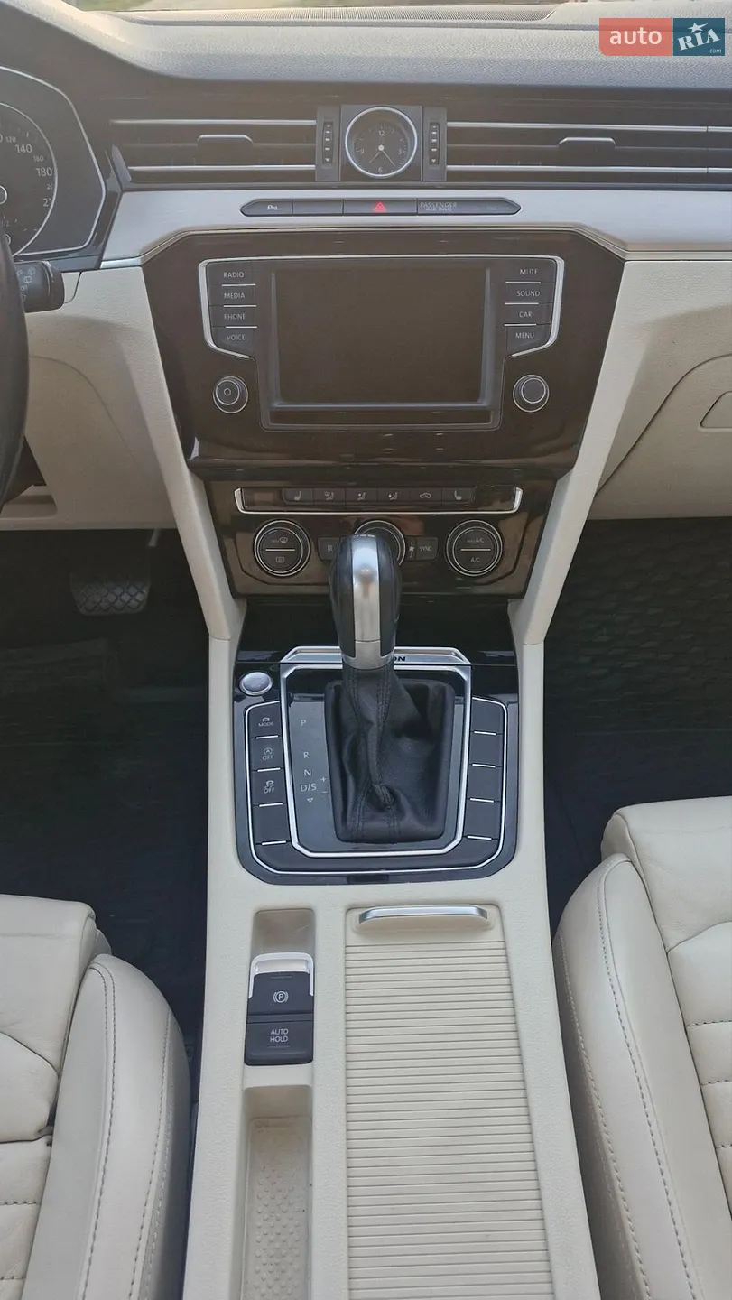 2015 Volkswagen Passat - мініатюра 33