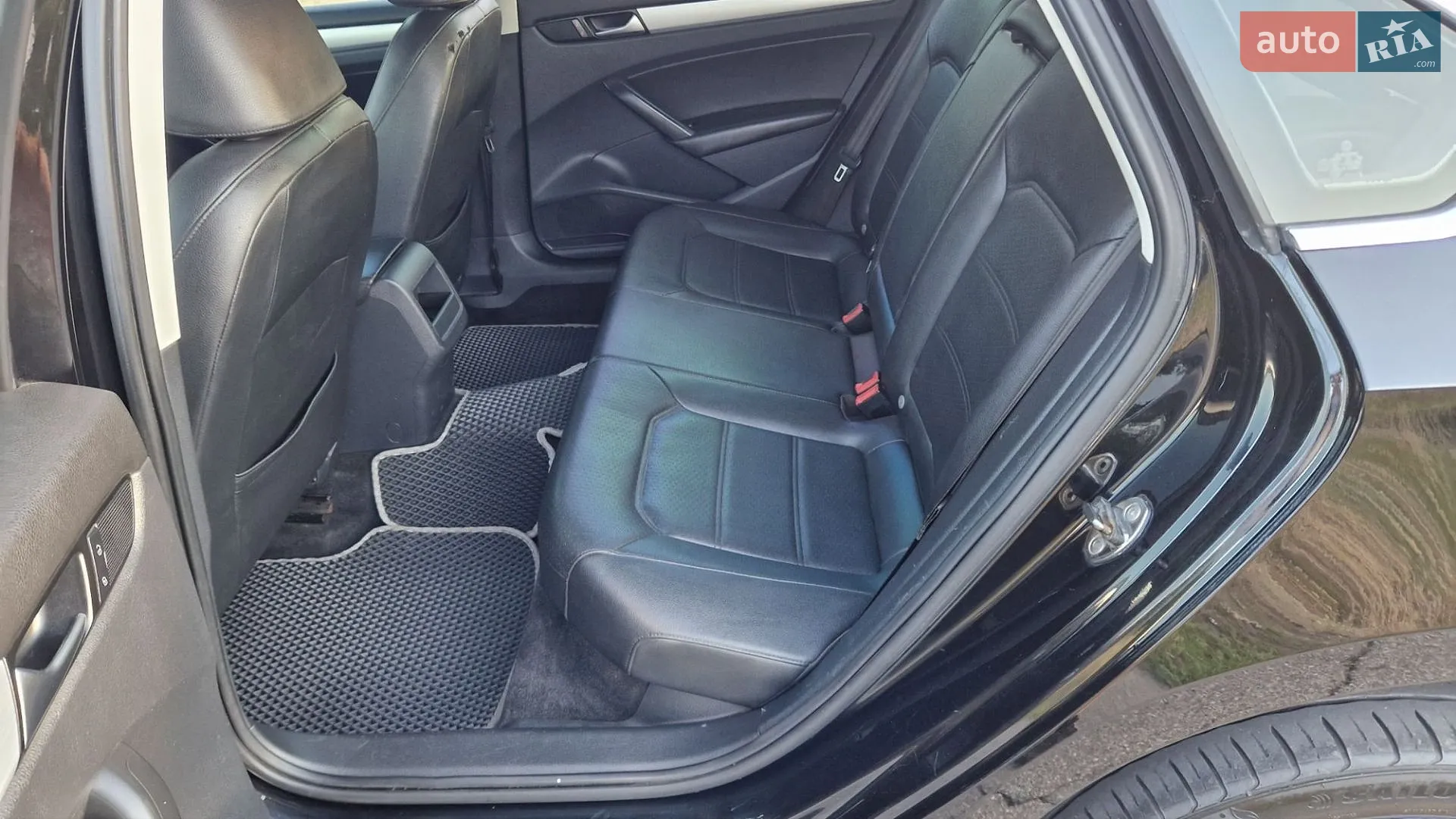 2012 Volkswagen Passat - мініатюра 18