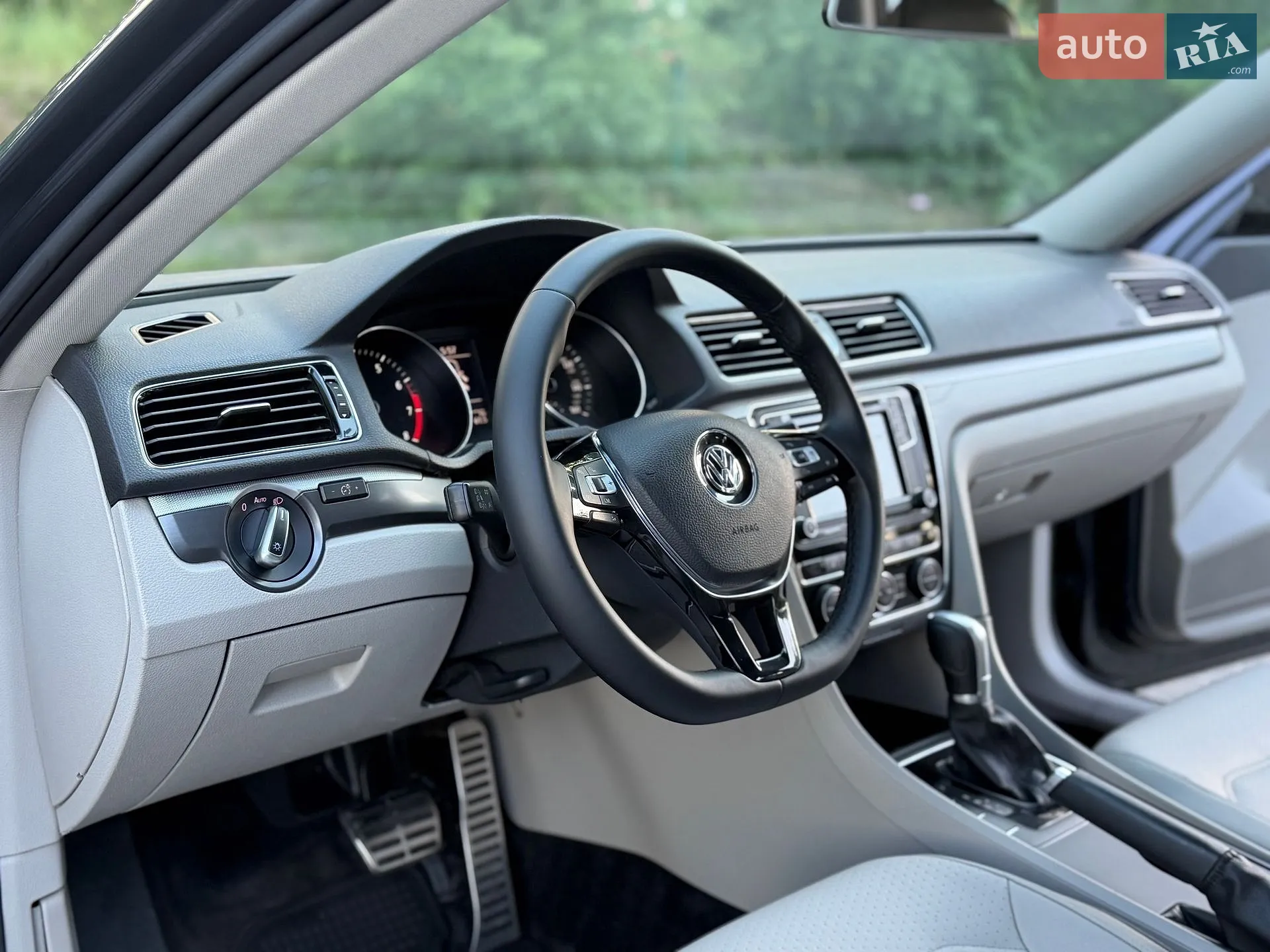 2016 Volkswagen Passat - мініатюра 37
