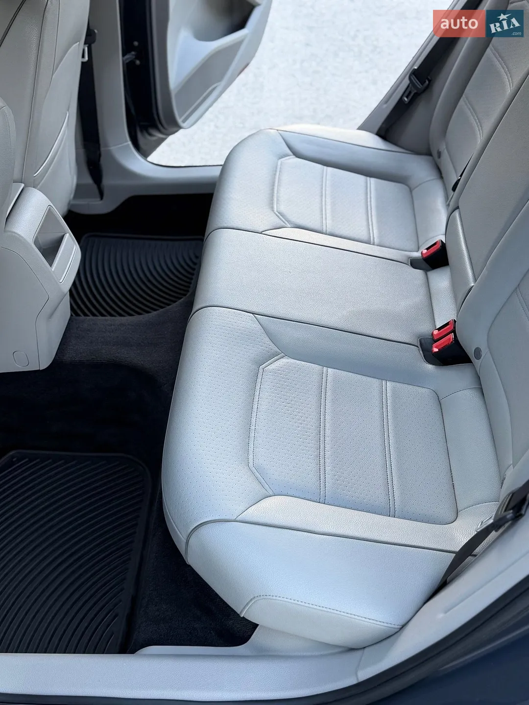 2016 Volkswagen Passat - мініатюра 42