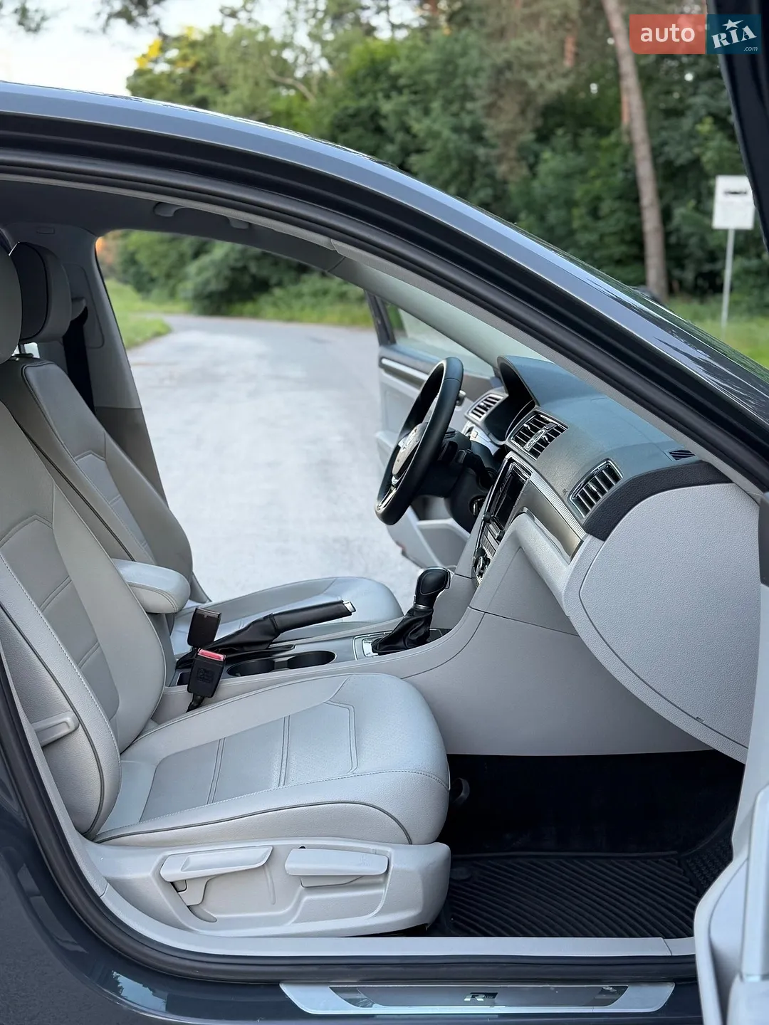 2016 Volkswagen Passat - мініатюра 48