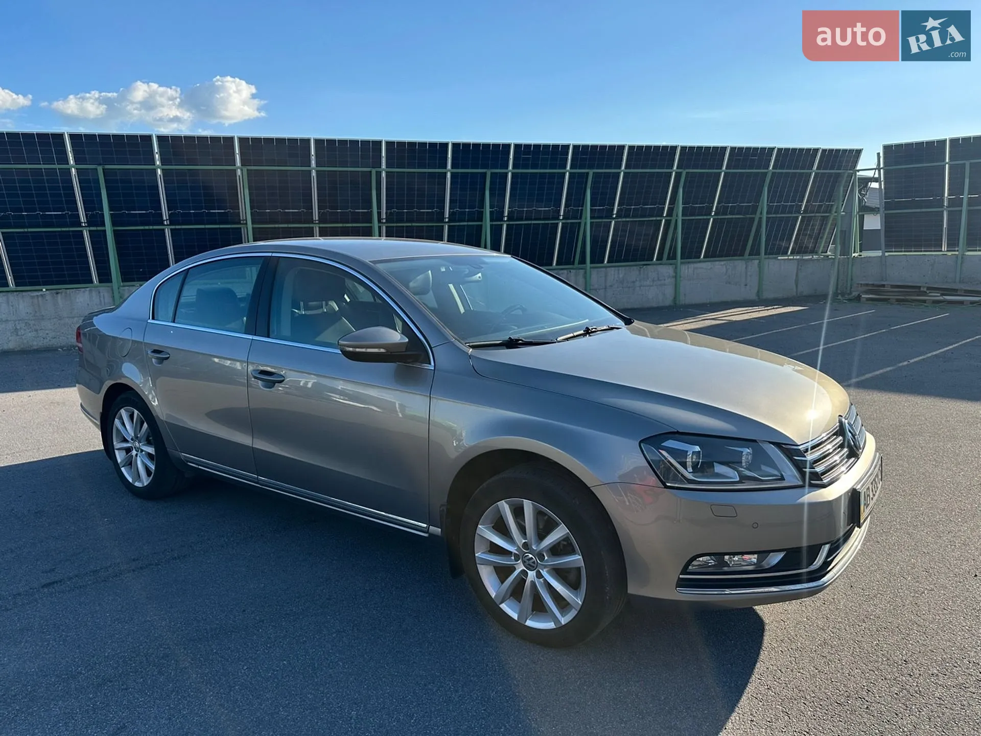 2014 Volkswagen Passat - мініатюра 17