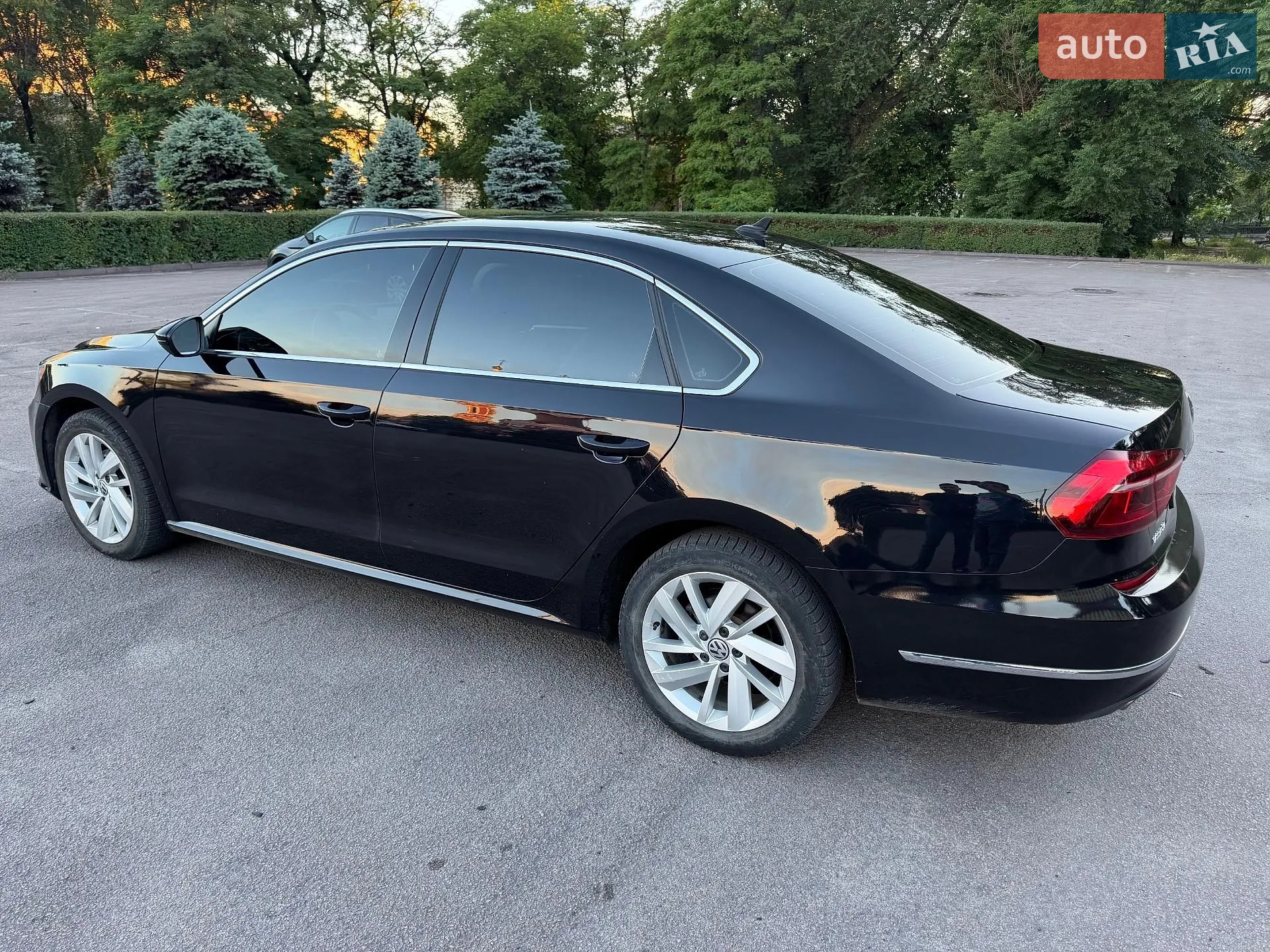 2018 Volkswagen Passat - мініатюра 2