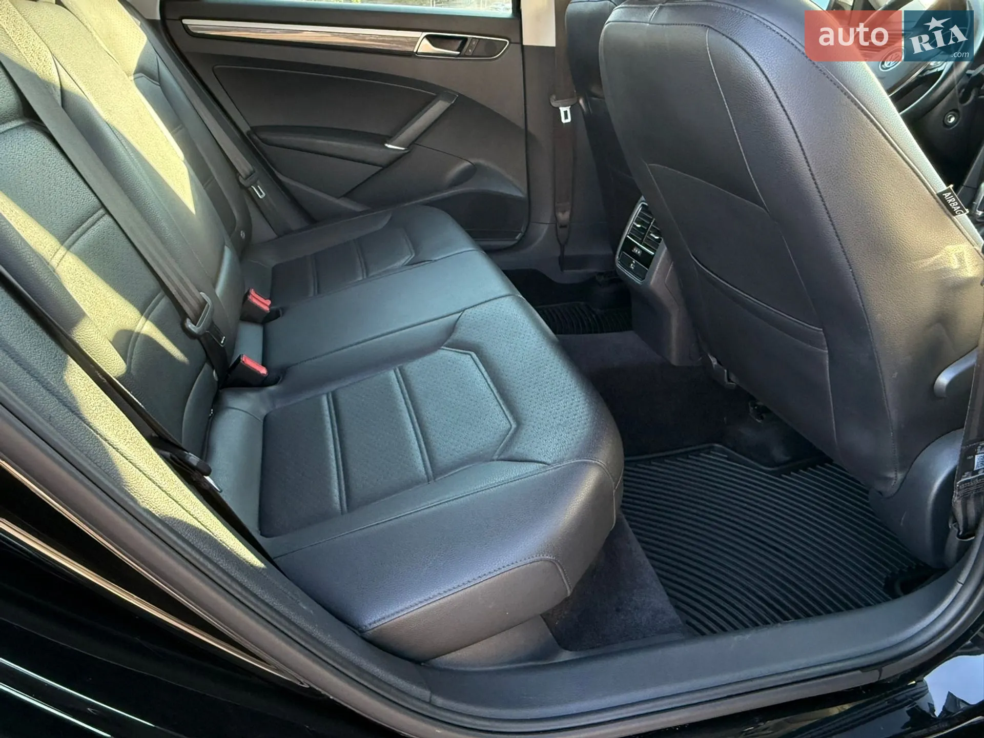 2015 Volkswagen Passat - мініатюра 20