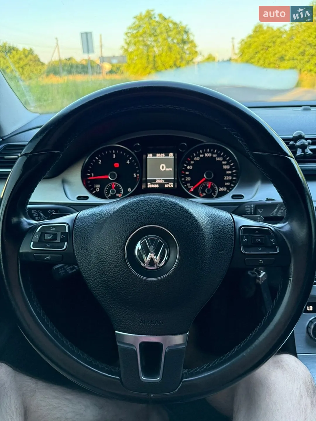 2011 Volkswagen Passat - мініатюра 15