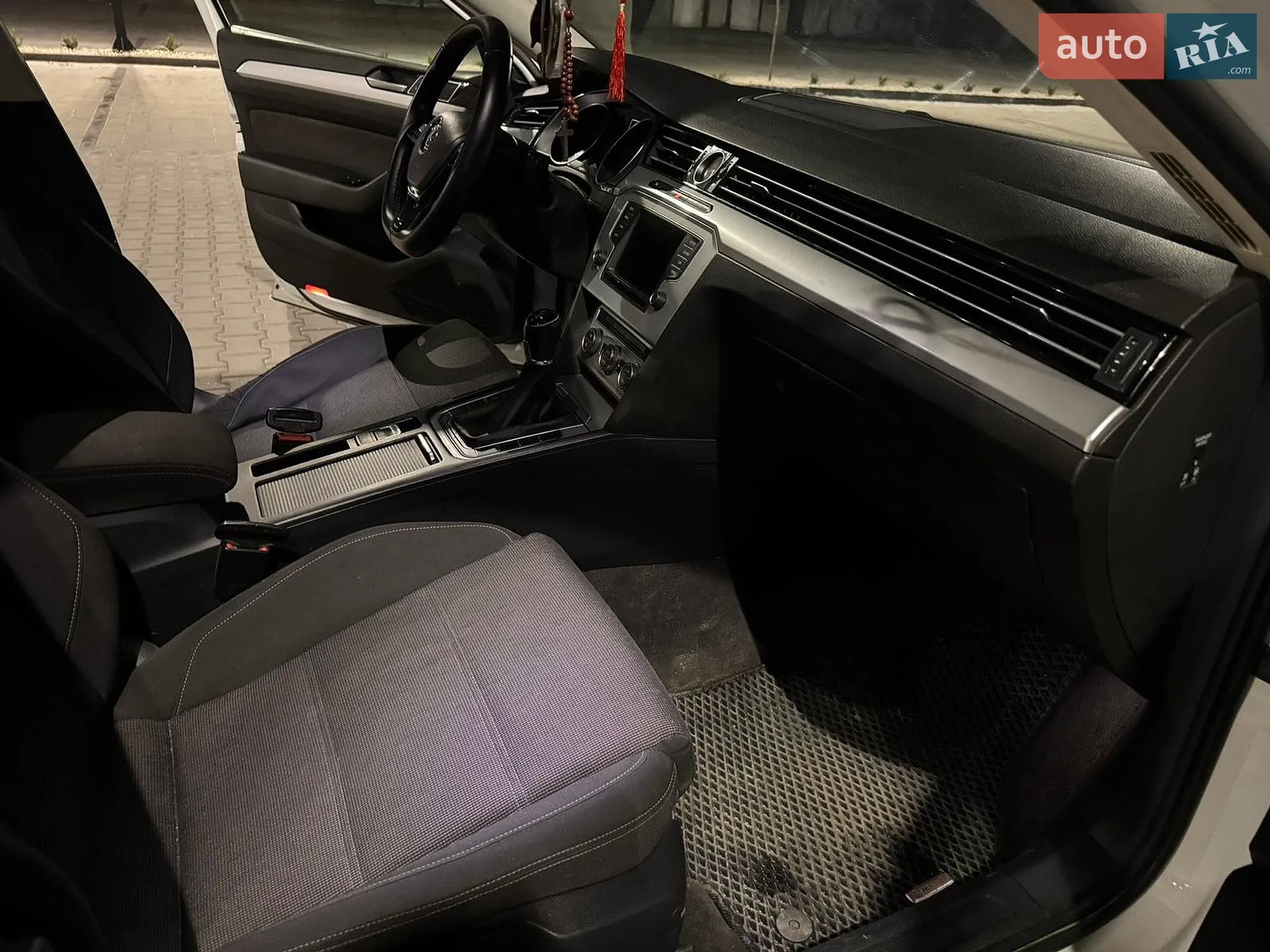 2015 Volkswagen Passat - мініатюра 4