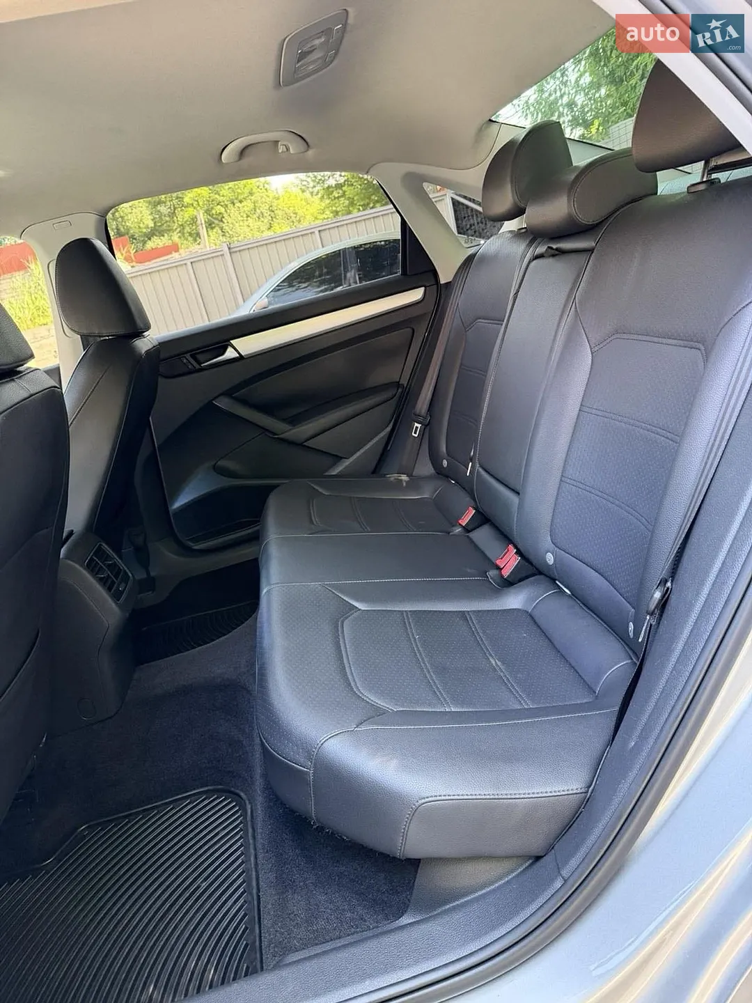 2012 Volkswagen Passat - мініатюра 14