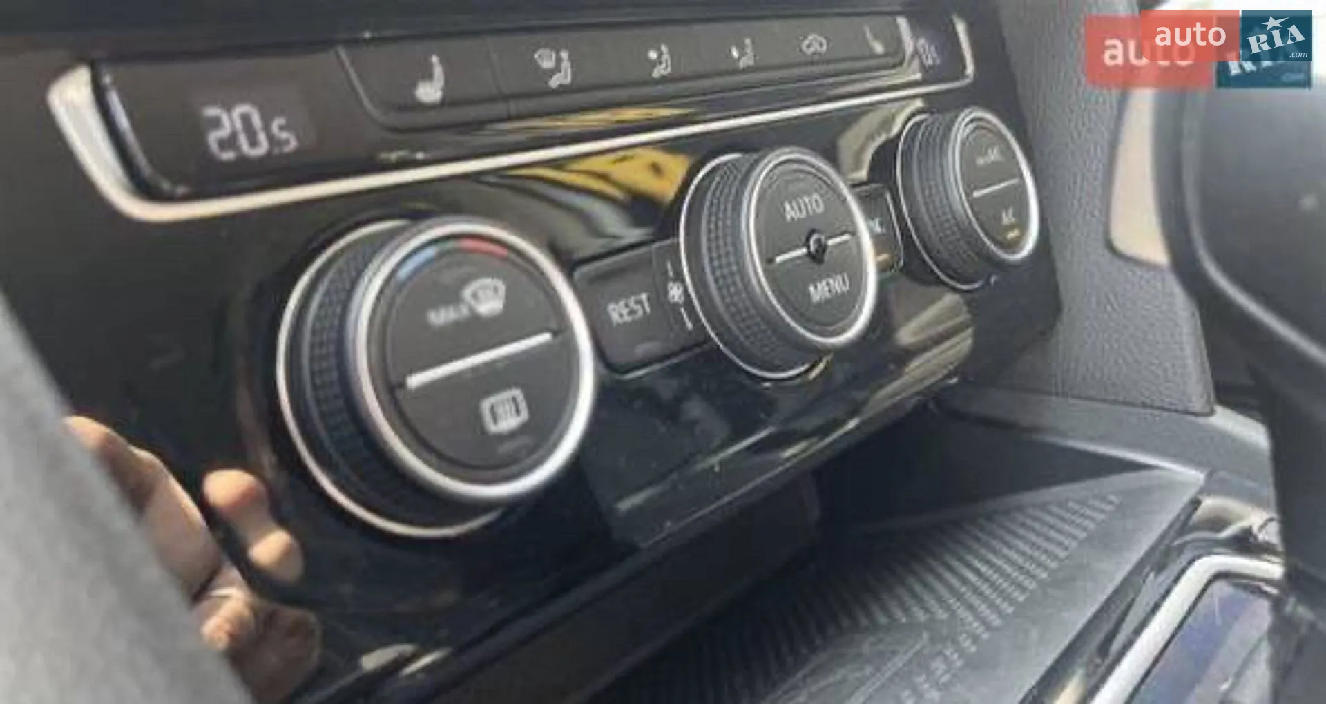 2019 Volkswagen Passat - мініатюра 6